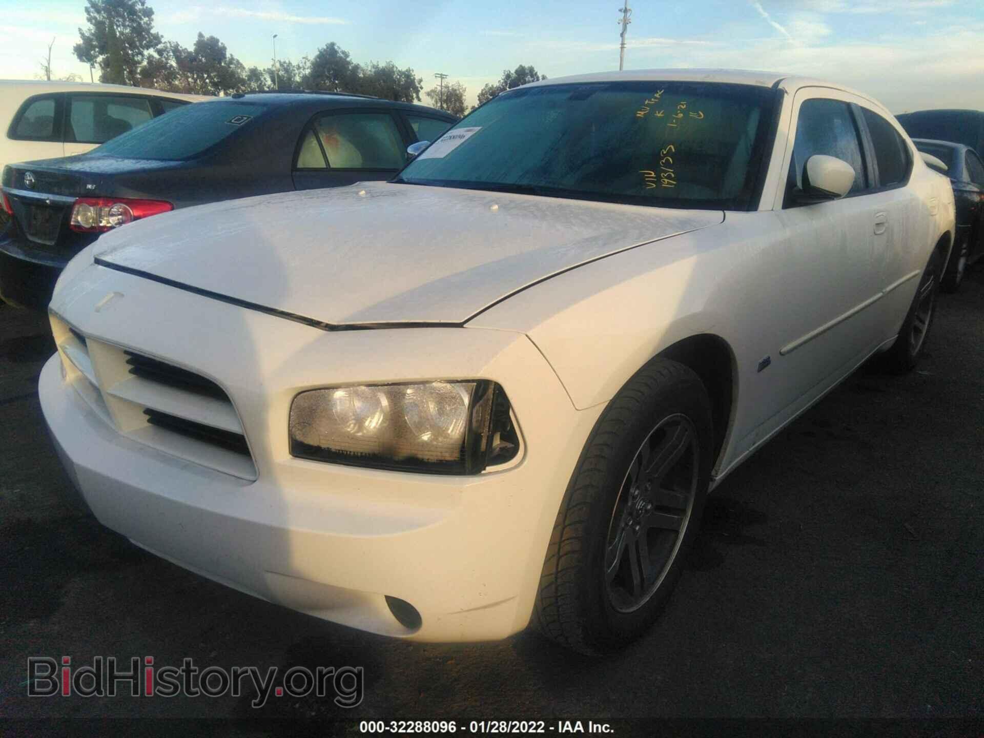 2010 DODGE CHARGER - VIN: 2B3CA3CV3AH193133 - Фото 2