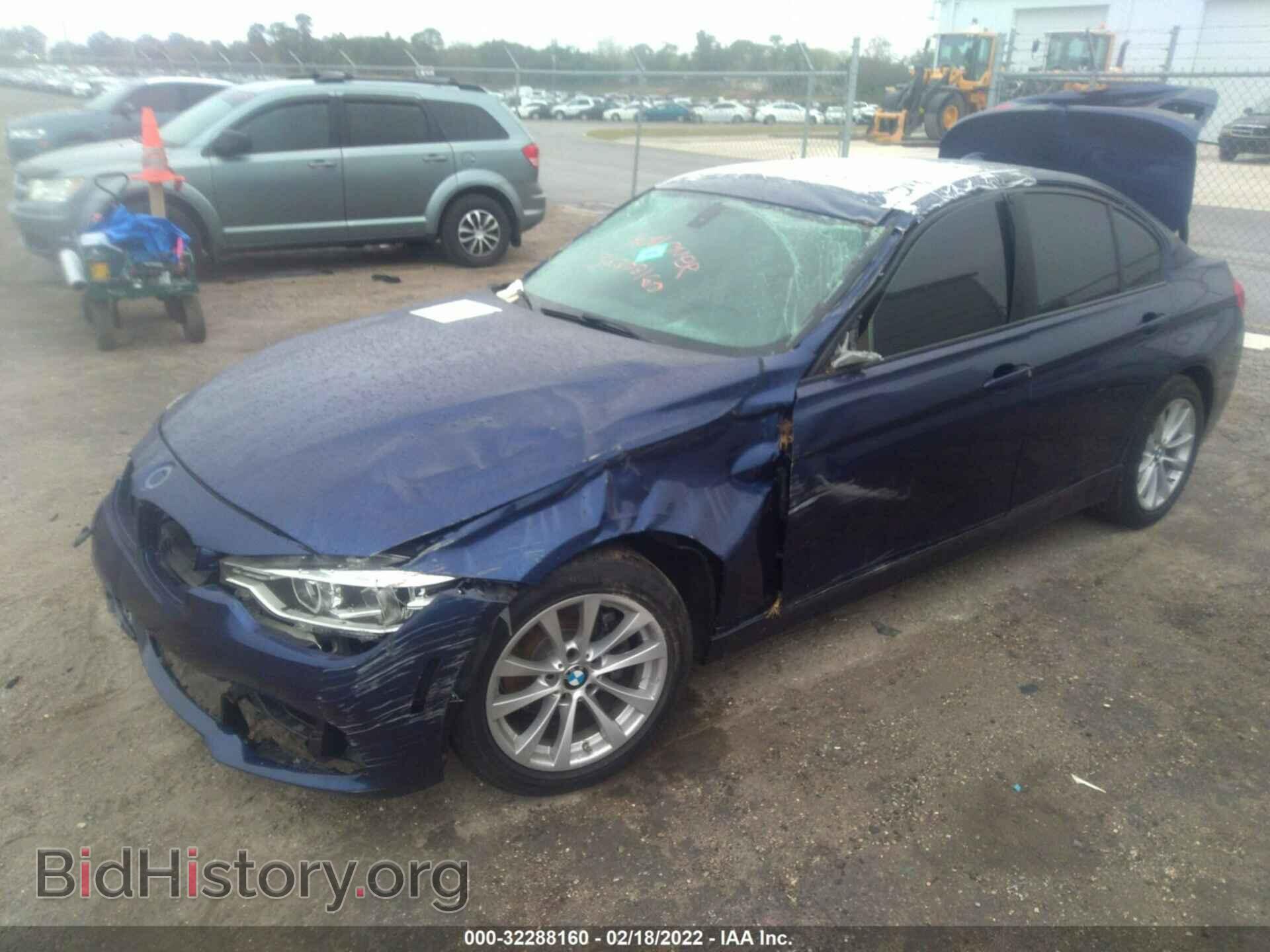 2018 BMW 3 SERIES - VIN: WBA8A9C52JK622811 - Фото 2