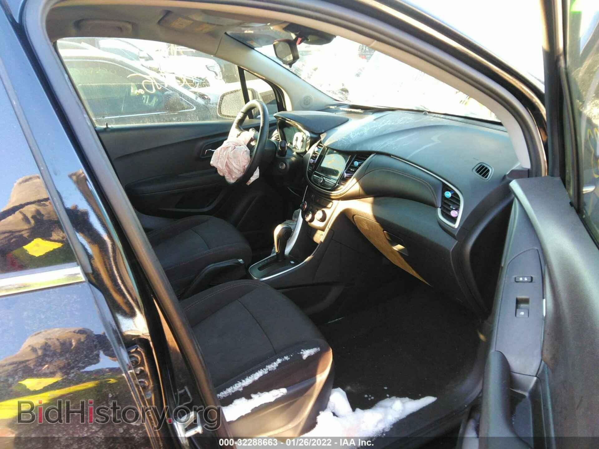 2018 CHEVROLET TRAX - VIN: 3GNCJLSBXJL361063 - Фото 5