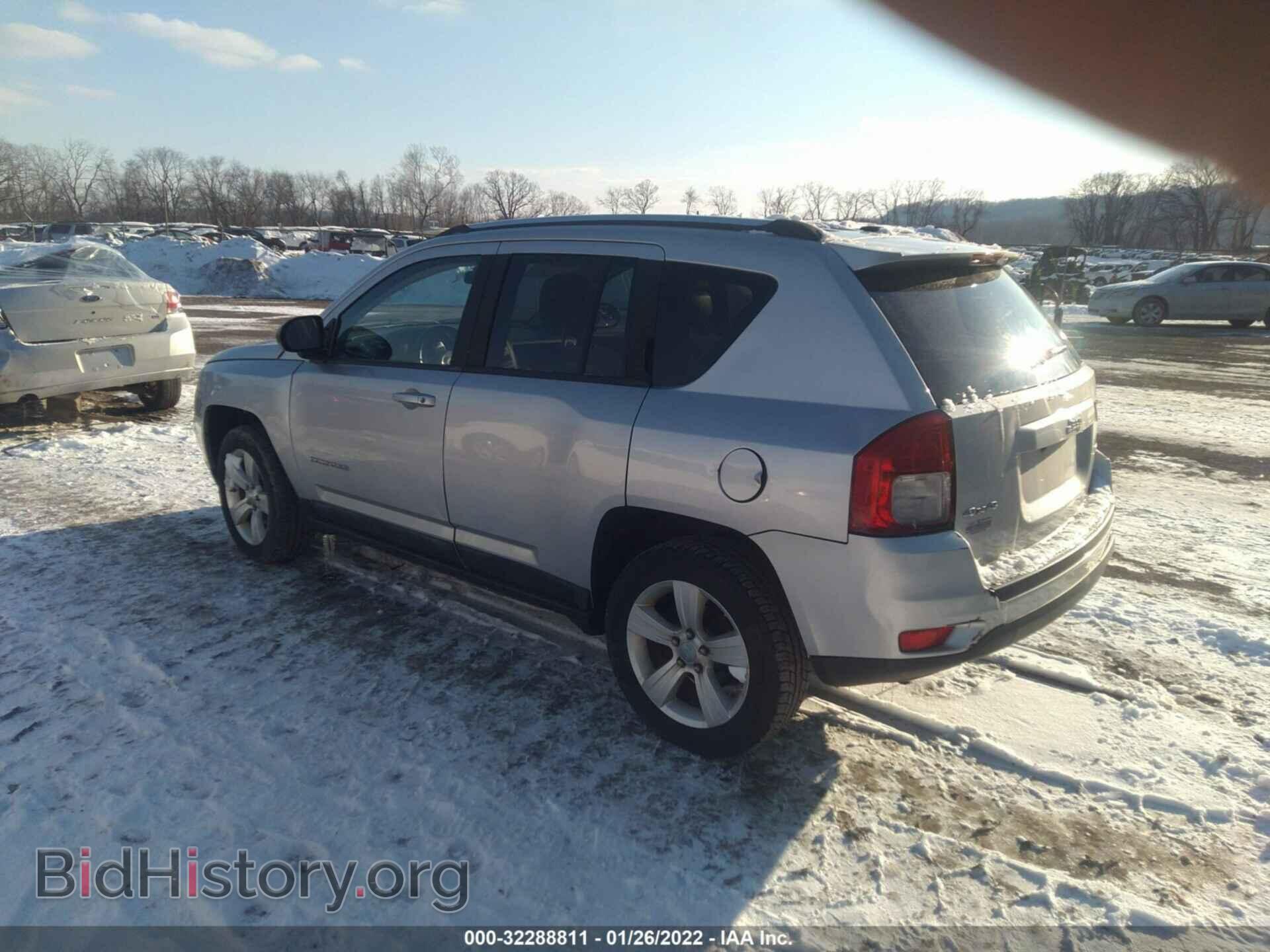 2011 JEEP COMPASS - VIN: 1J4NF1FB2BD258108 - Фото 3
