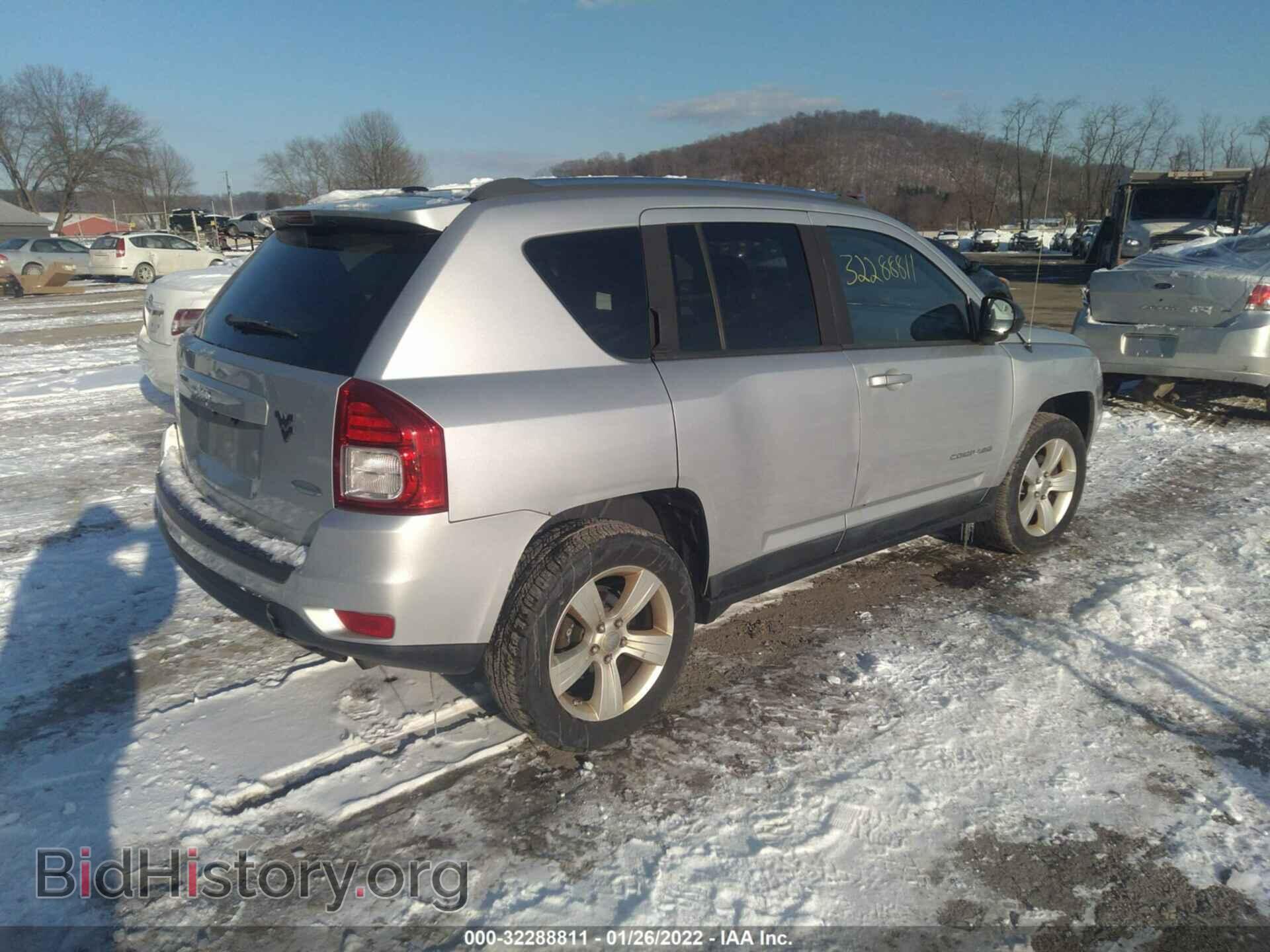 2011 JEEP COMPASS - VIN: 1J4NF1FB2BD258108 - Фото 4