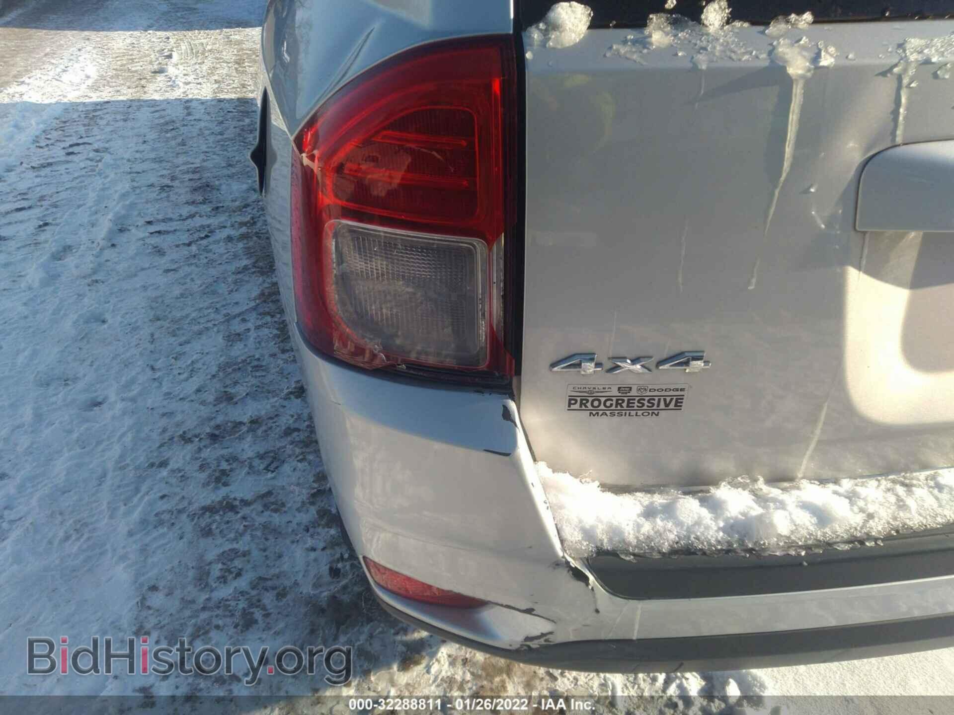 2011 JEEP COMPASS - VIN: 1J4NF1FB2BD258108 - Фото 6
