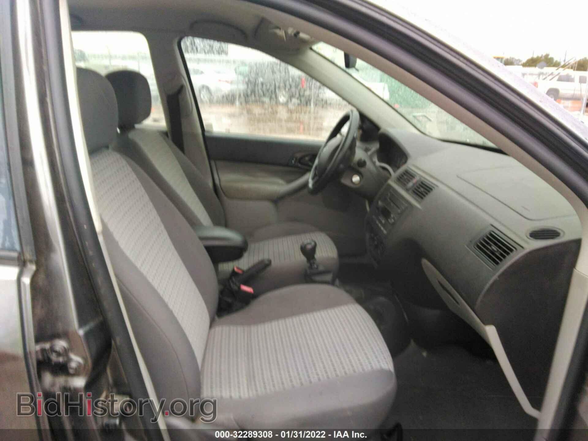 2007 FORD FOCUS - VIN: 1FAFP34N67W220740 - Фото 5