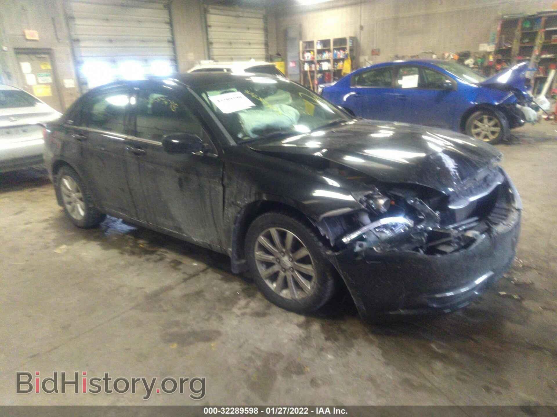 Фотография 1C3CCBBB6DN570175 - CHRYSLER 200 2013