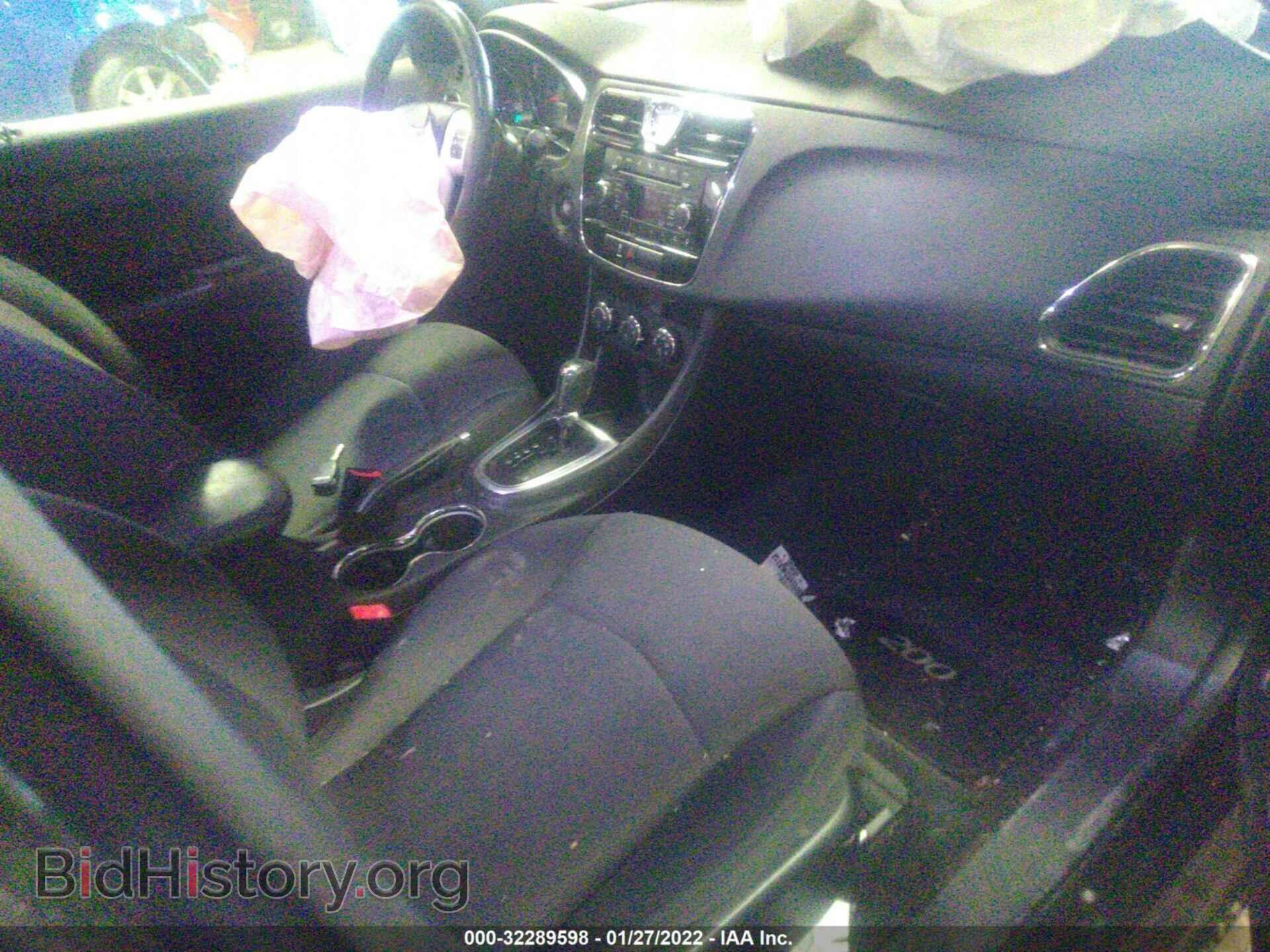 2013 CHRYSLER 200 - VIN: 1C3CCBBB6DN570175 - Photo 5