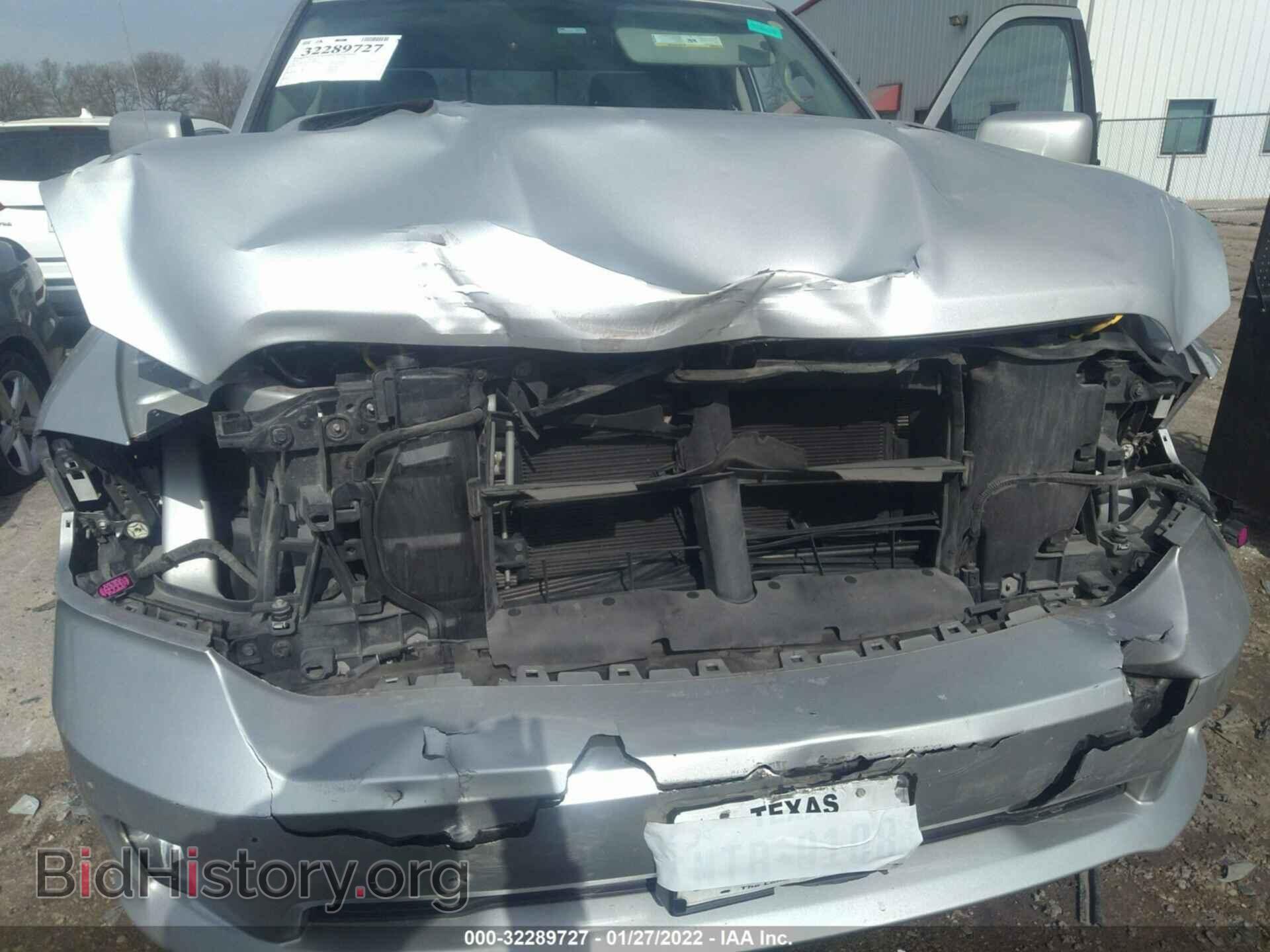 2016 RAM 1500 - VIN: 1C6RR7MT8GS388384 - Фото 6