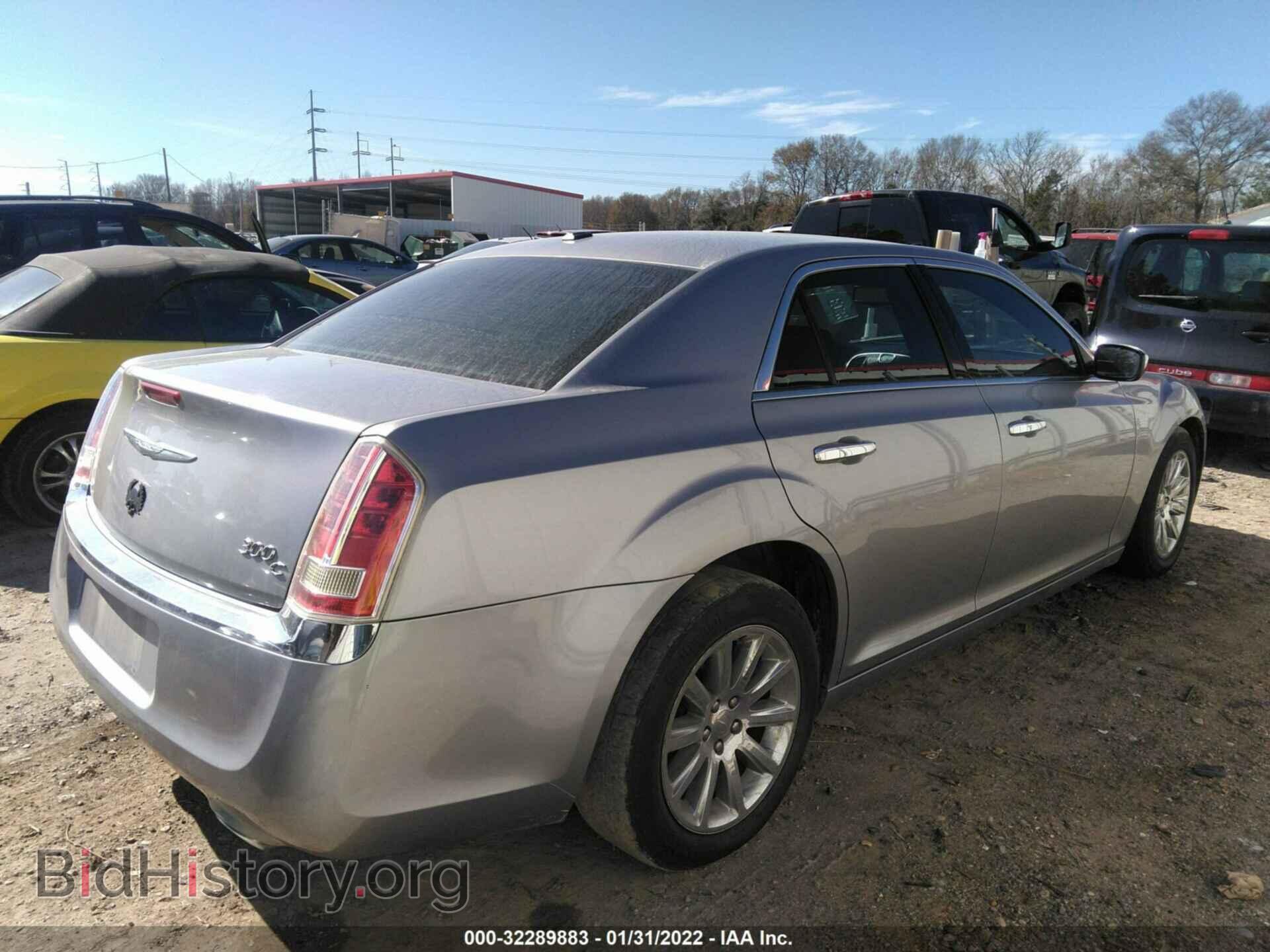 2013 CHRYSLER 300 - VIN: 2C3CCAET9DH657382 - Фото 4