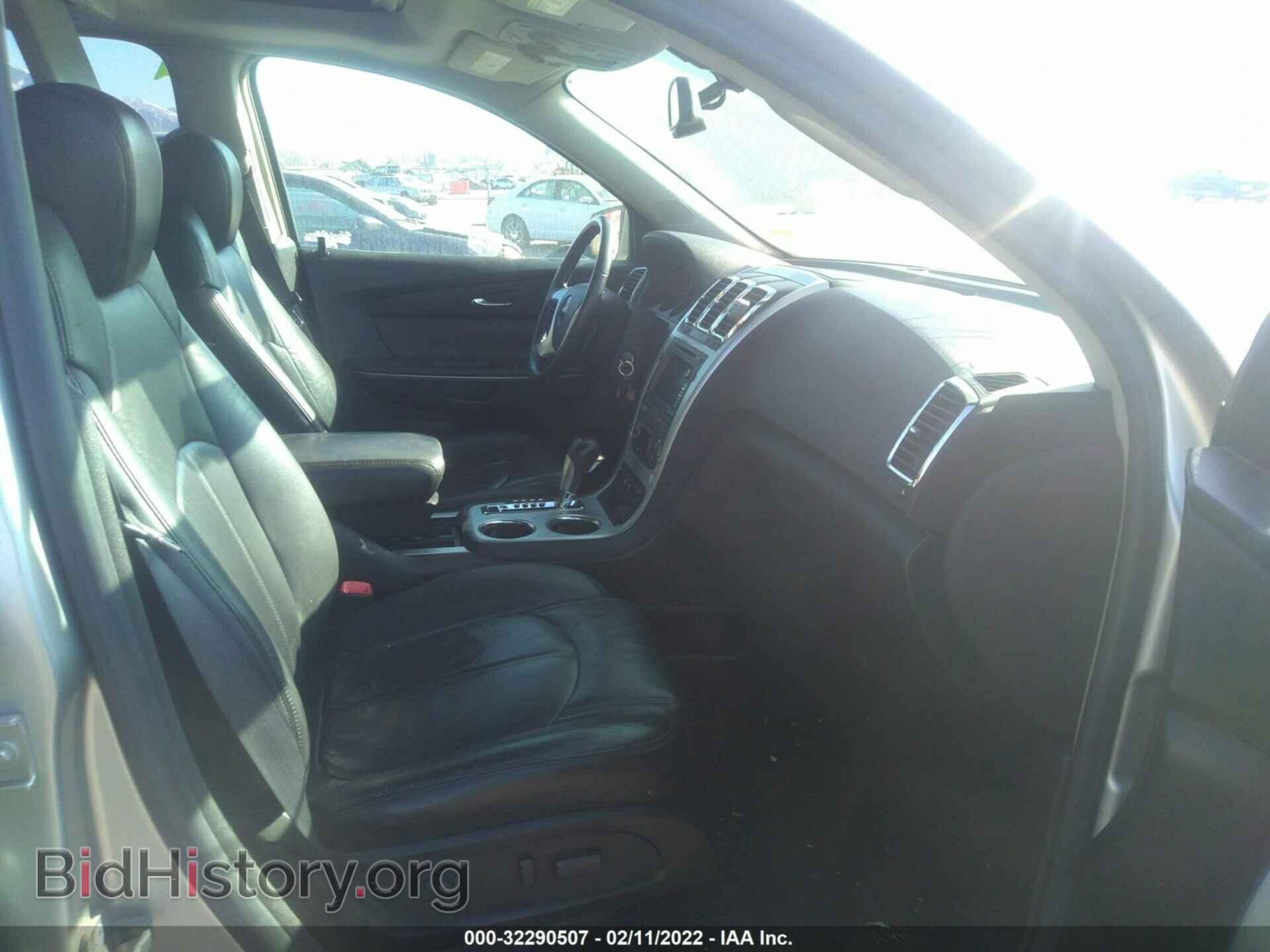 2008 GMC ACADIA - VIN: 1GKEV33728J232952 - Фото 5