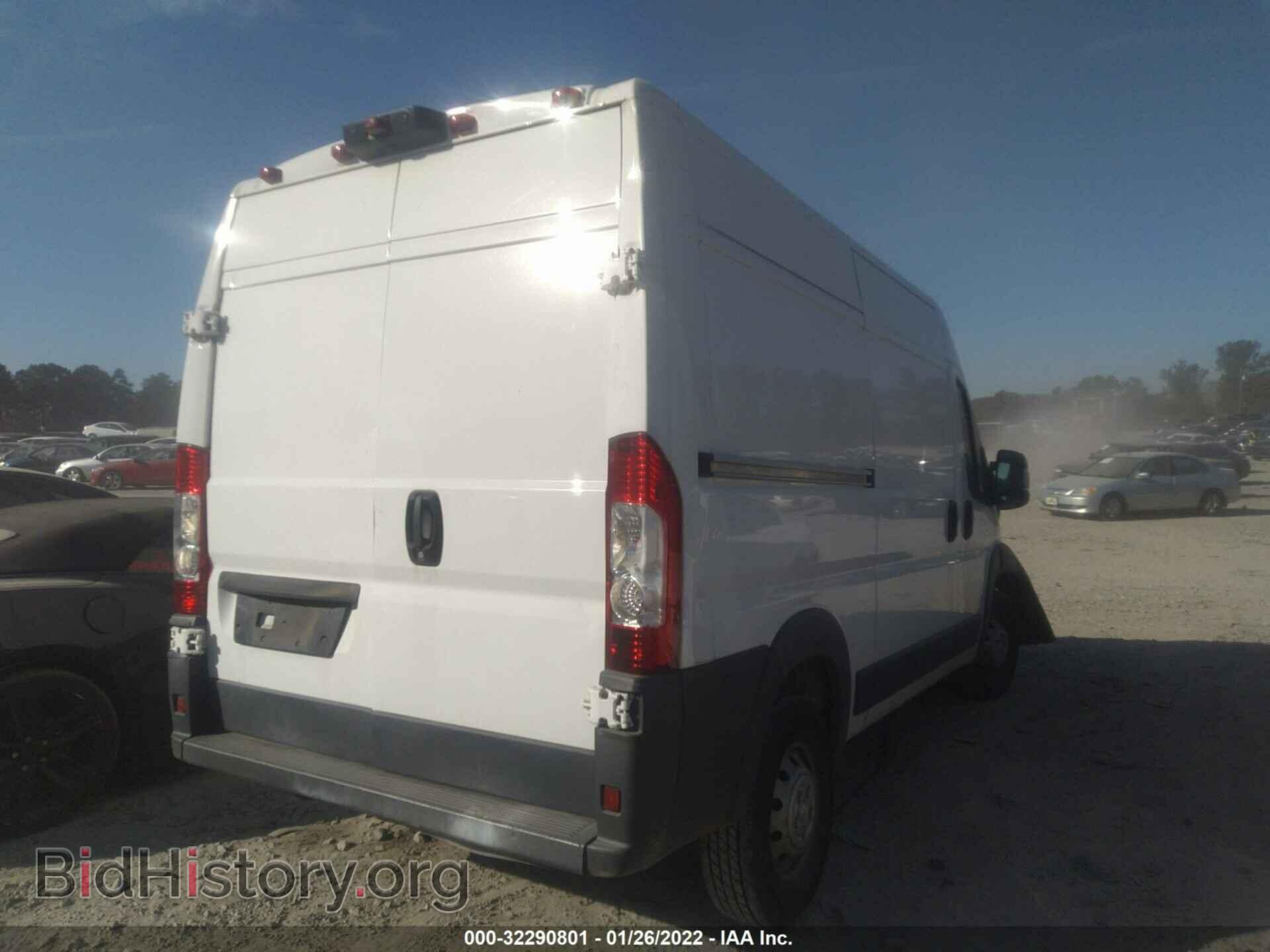 2018 RAM PROMASTER CARGO VAN - VIN: 3C6TRVCG9JE113177 - Фото 4