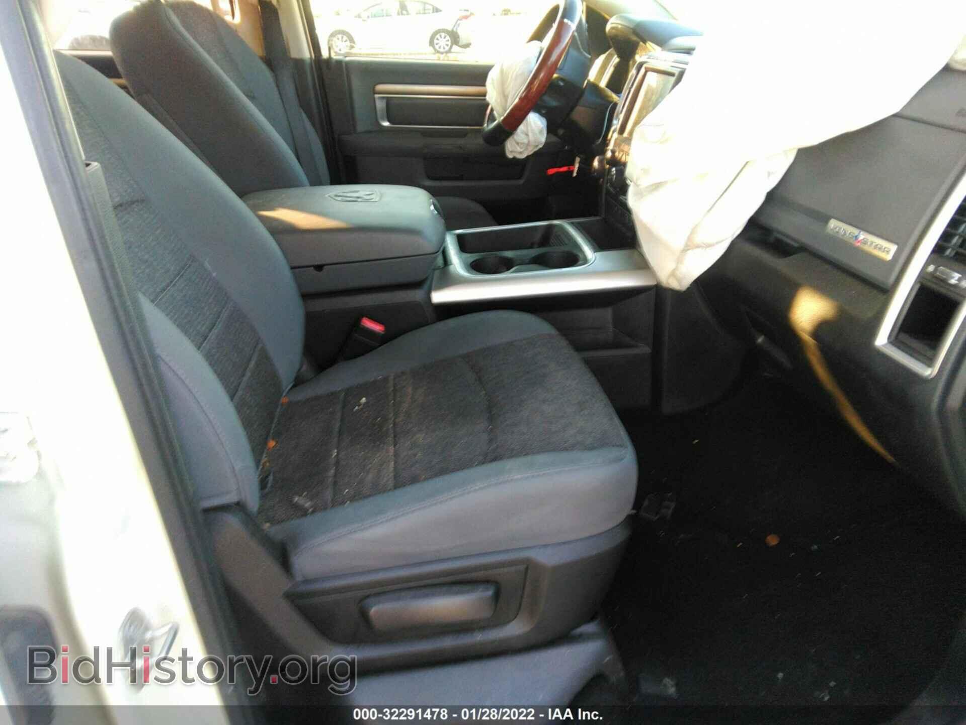2016 RAM 1500 - VIN: 1C6RR6LT7GS262819 - Фото 5