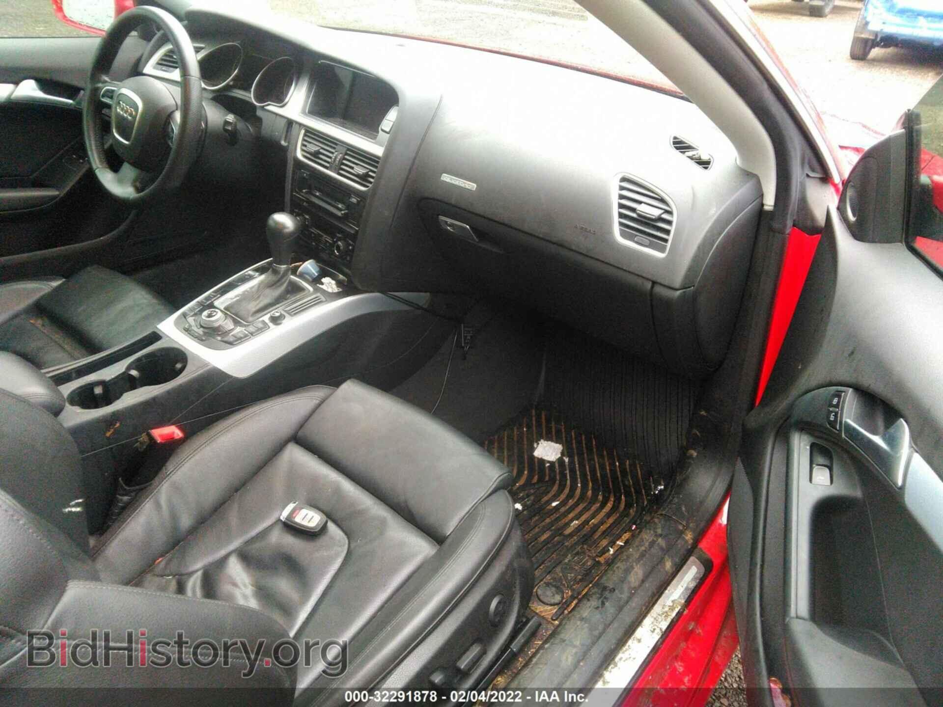 2012 AUDI A5 - VIN: WAULFAFR8CA002002 - Фото 5