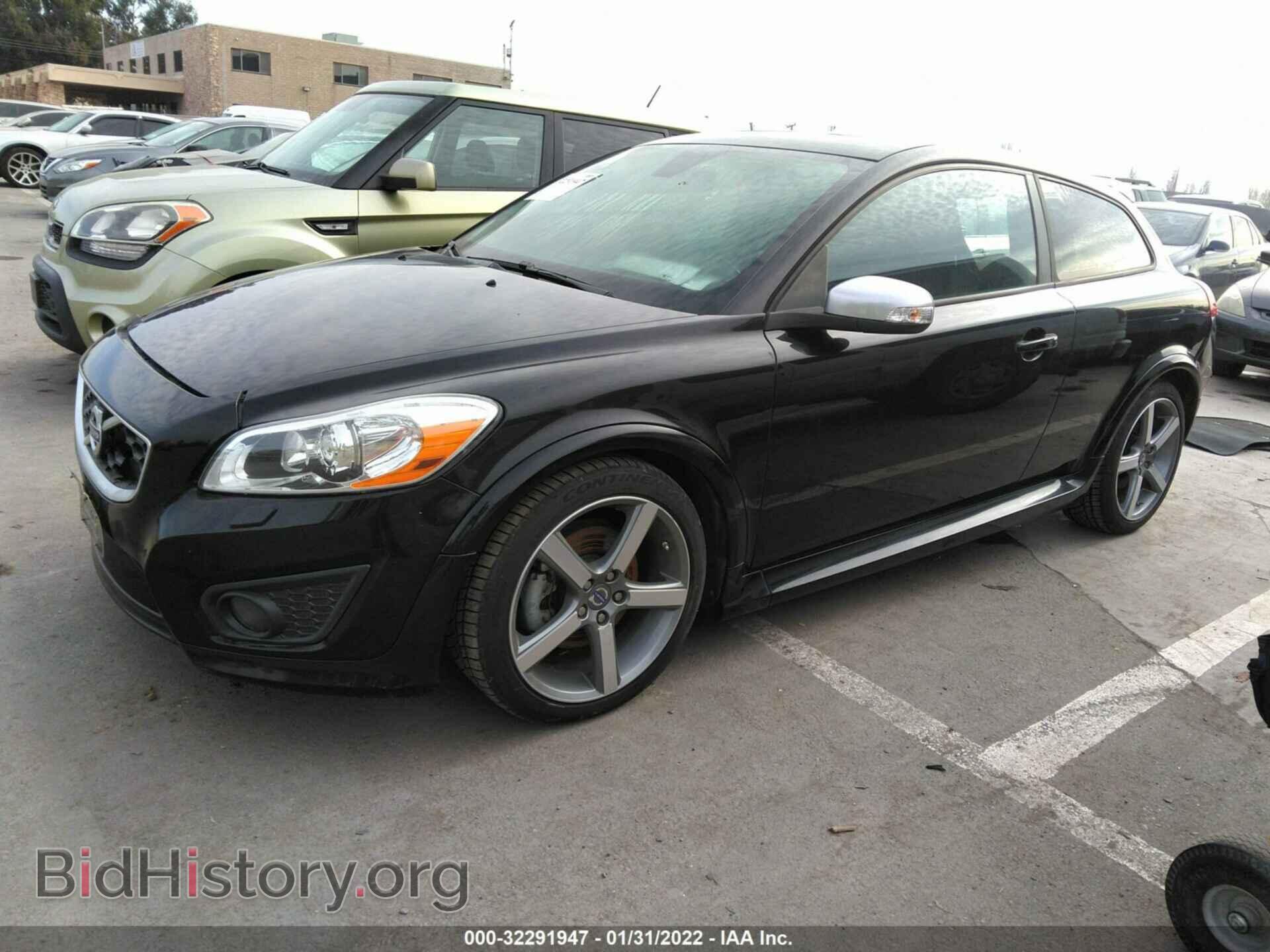 2011 VOLVO C30 - VIN: YV1672MK5B2247688 - Фото 2