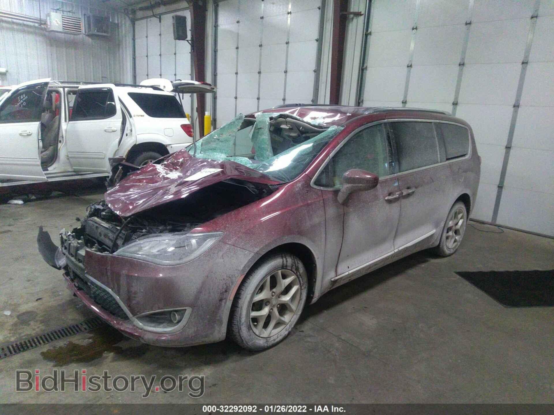 2018 CHRYSLER PACIFICA - VIN: 2C4RC1BG8JR139606 - Фото 2