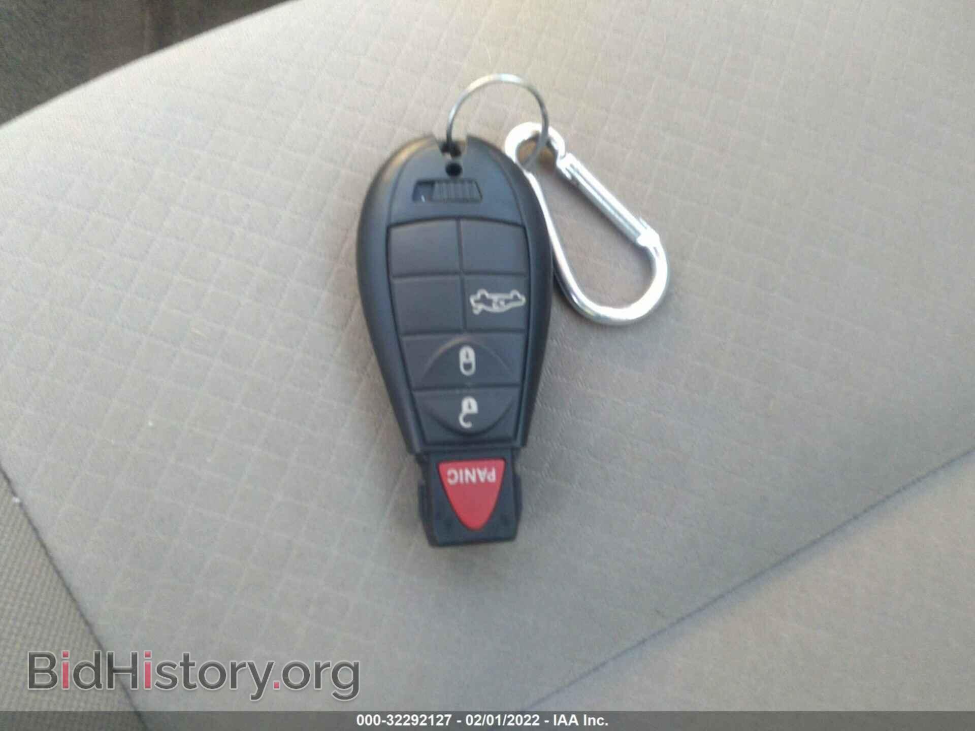 2009 CHRYSLER 300 - VIN: 2C3LA43D39H529780 - Фото 11