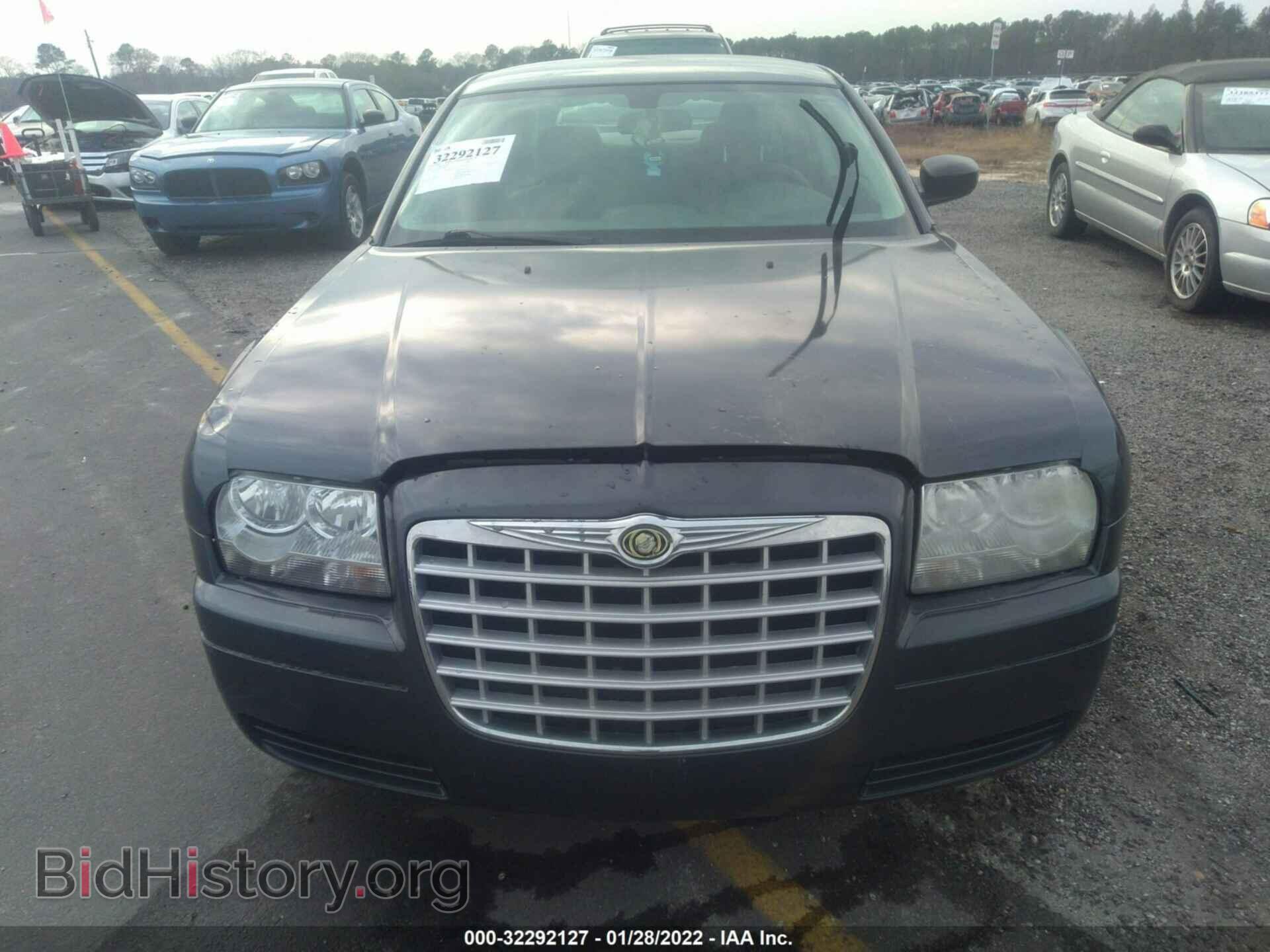 2009 CHRYSLER 300 - VIN: 2C3LA43D39H529780 - Фото 6