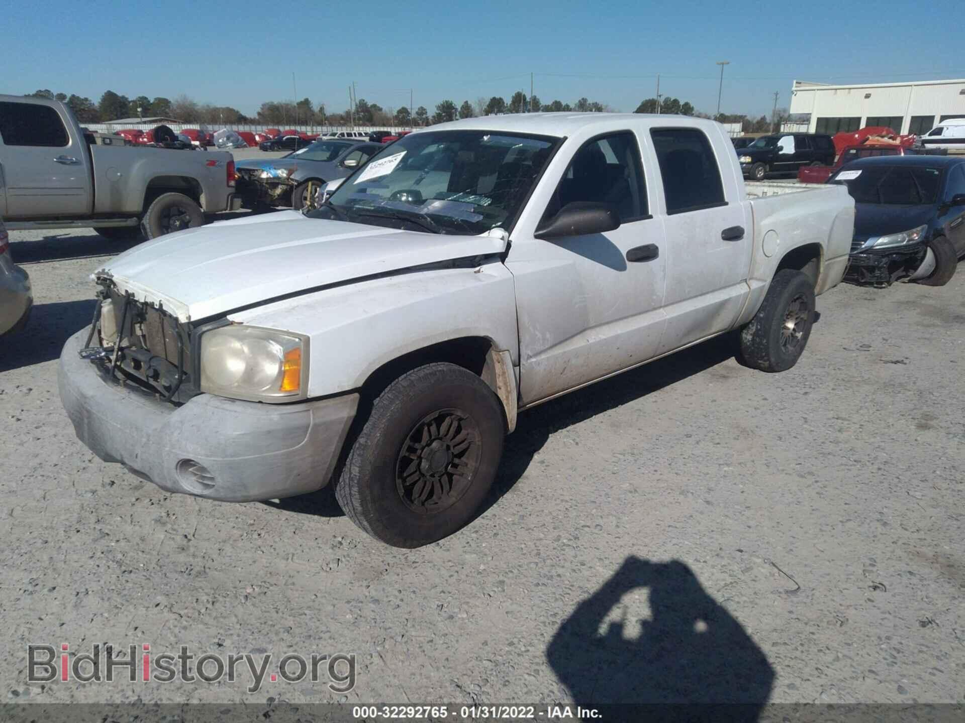 2006 DODGE DAKOTA - VIN: 1D7HE28K06S523916 - Фото 2