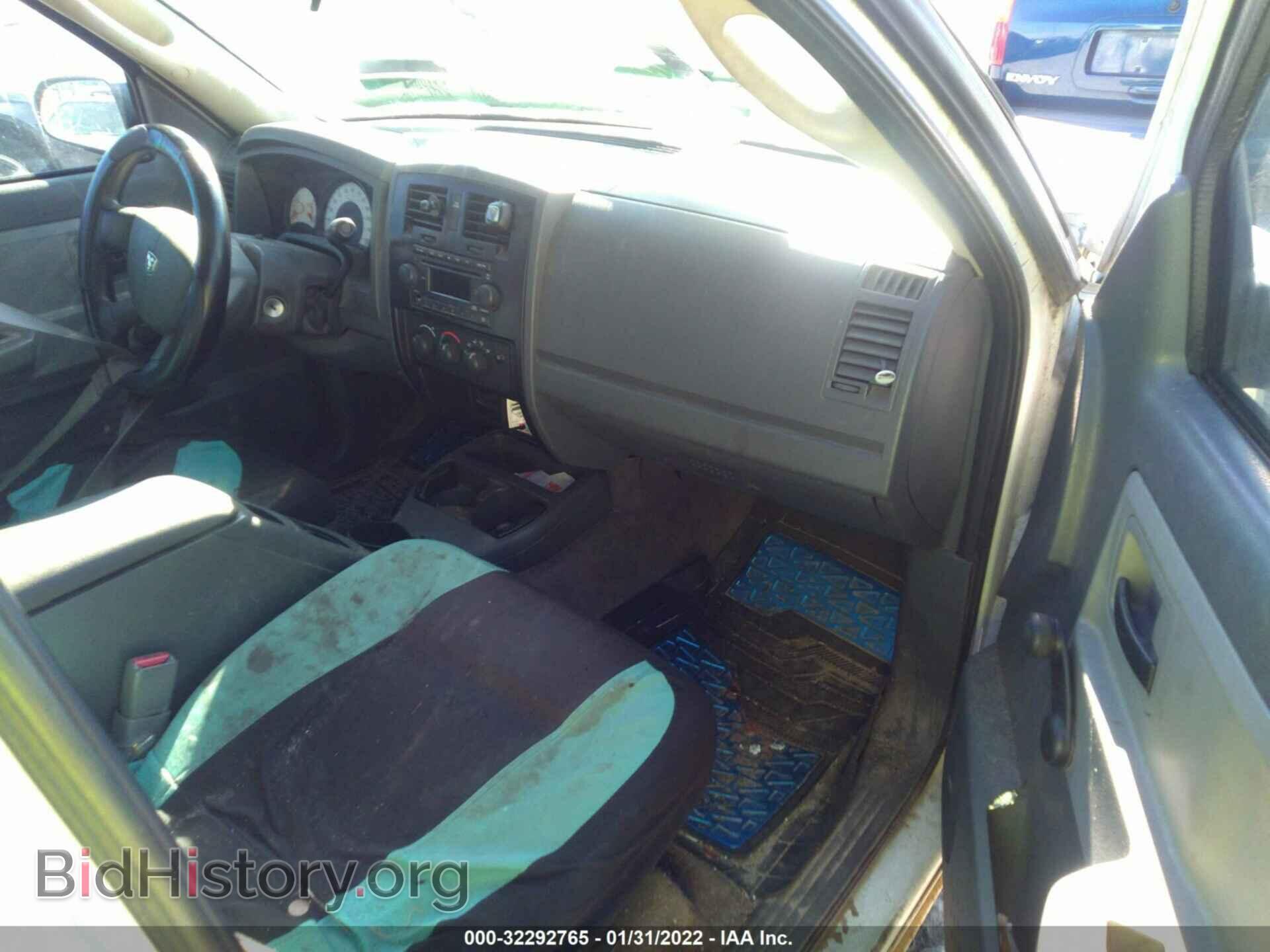 2006 DODGE DAKOTA - VIN: 1D7HE28K06S523916 - Фото 5
