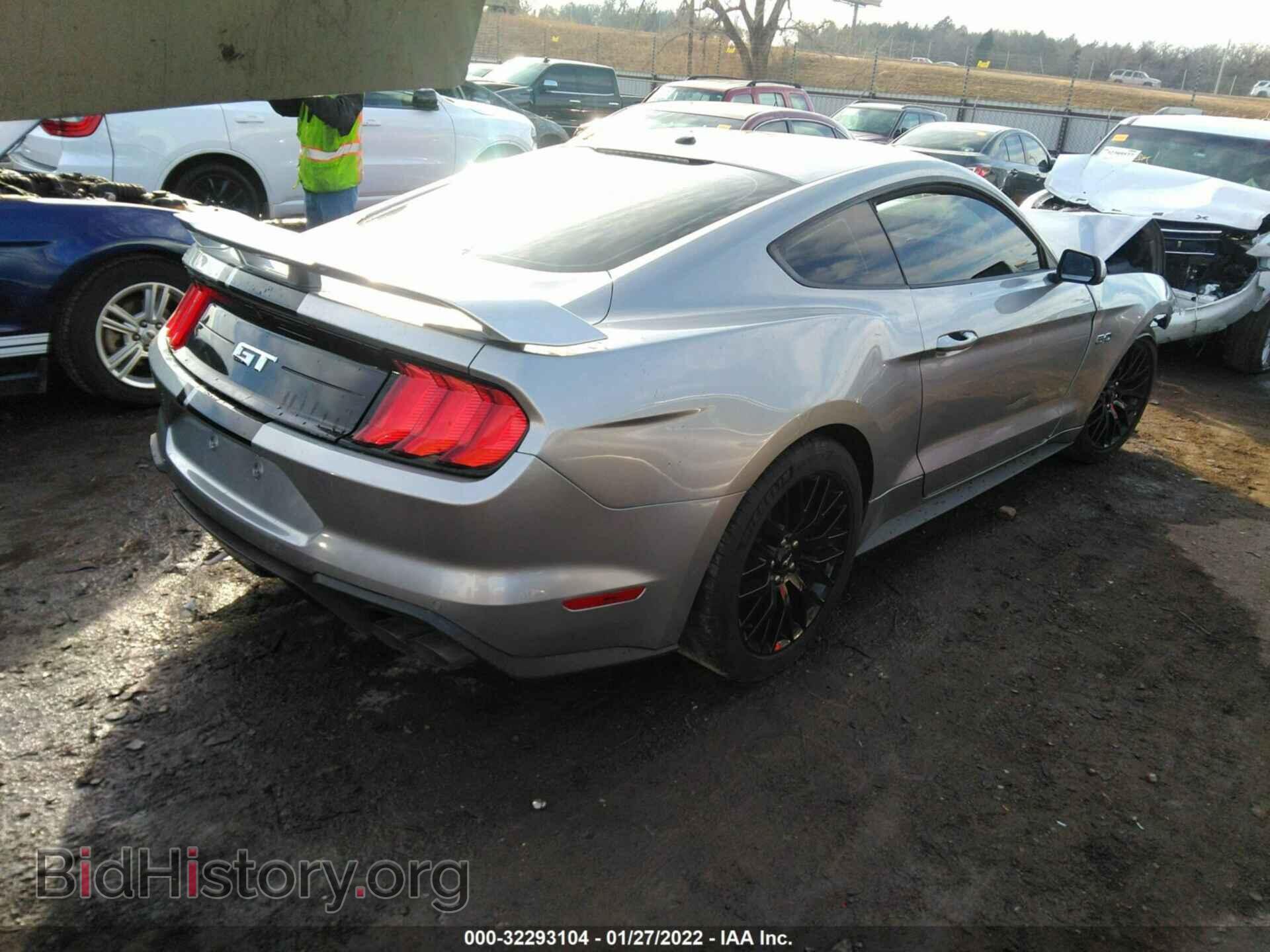 2020 FORD MUSTANG - VIN: 1FA6P8CF7L5113817 - Фото 4