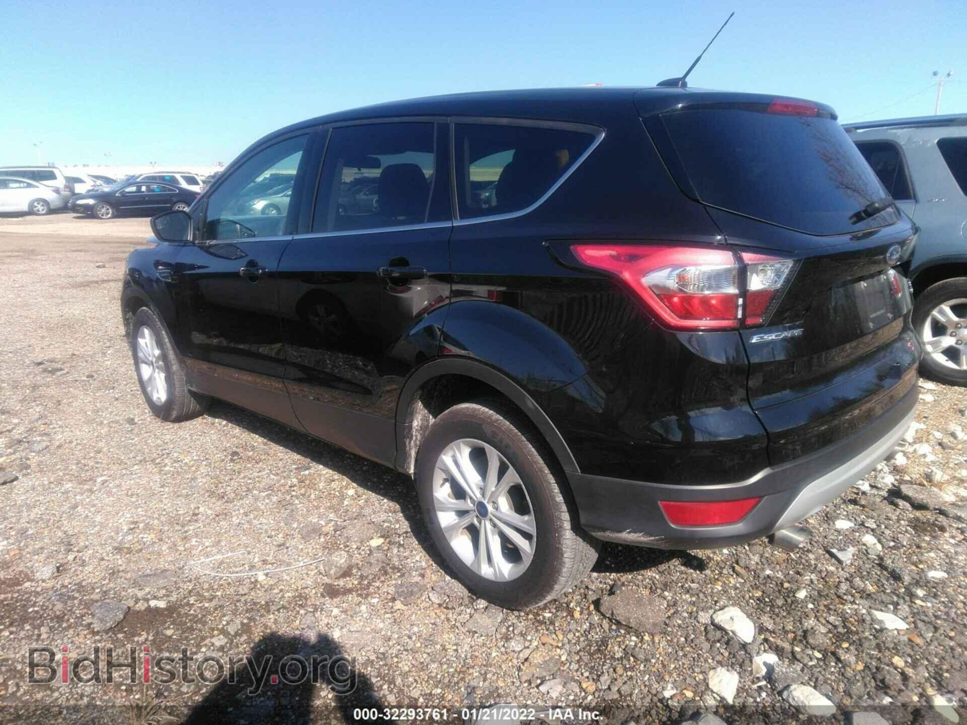 2017 FORD ESCAPE - VIN: 1FMCU0GD9HUE85734 - Фото 3