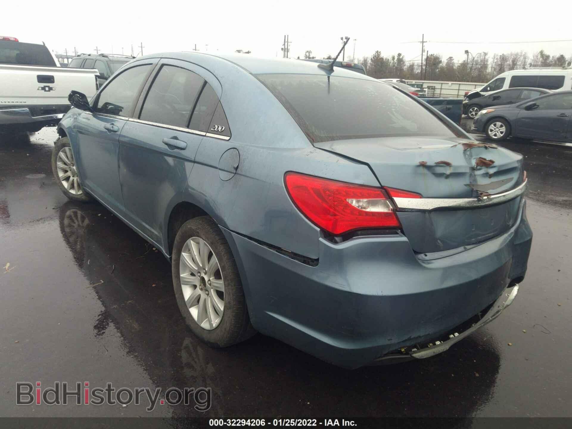 2011 CHRYSLER 200 - VIN: 1C3BC1FB5BN588616 - Фото 3