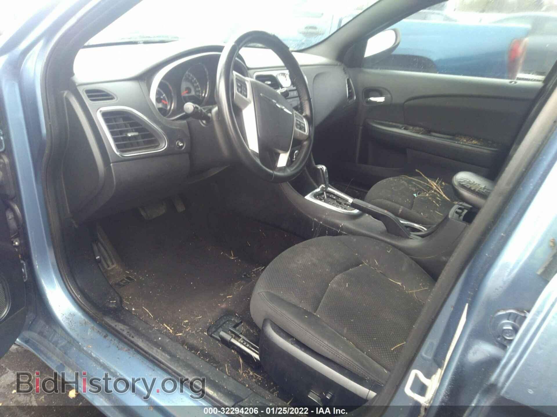 2011 CHRYSLER 200 - VIN: 1C3BC1FB5BN588616 - Фото 5