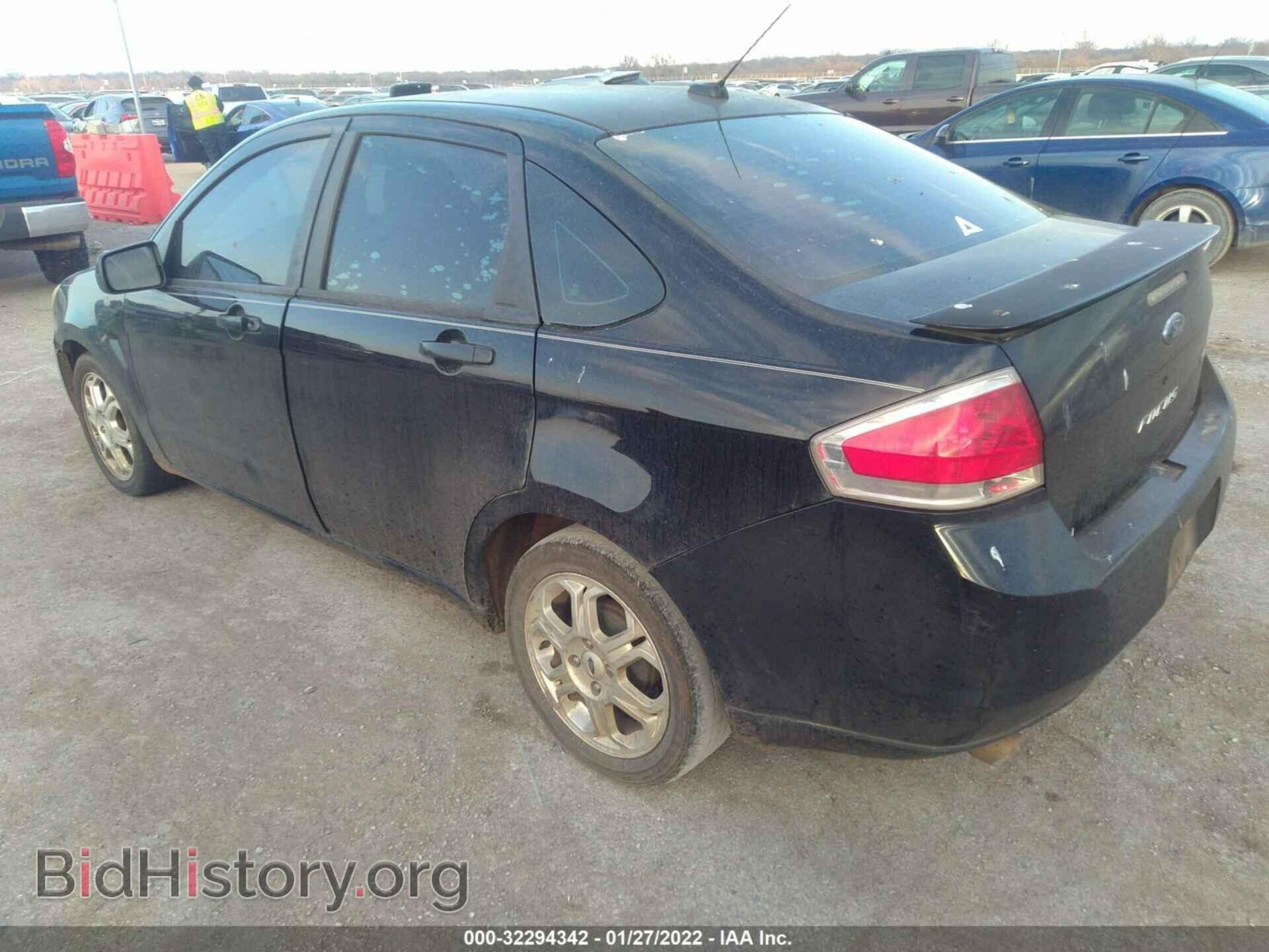 2009 FORD FOCUS - VIN: 1FAHP36N19W117220 - Фото 3