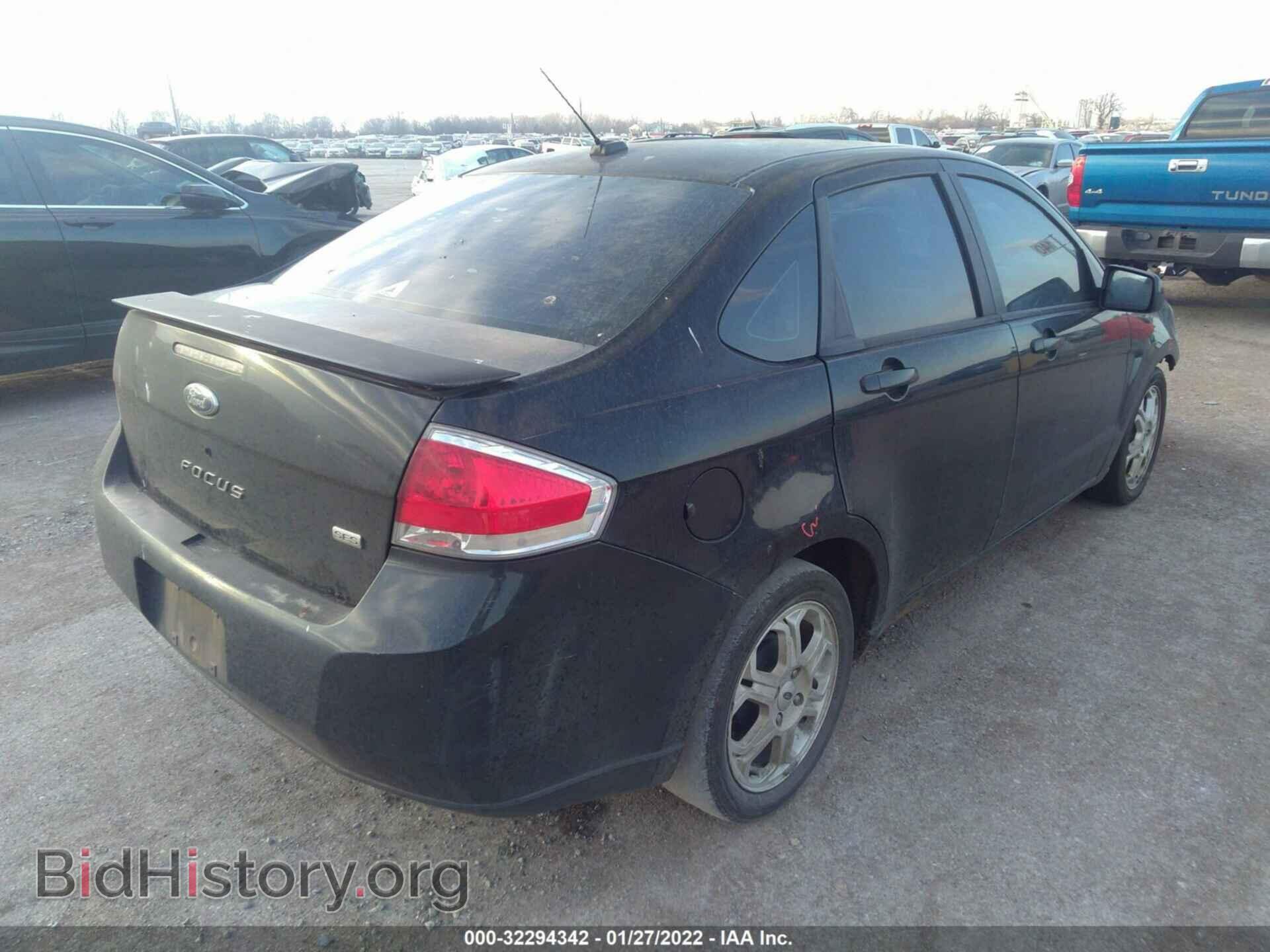2009 FORD FOCUS - VIN: 1FAHP36N19W117220 - Фото 4