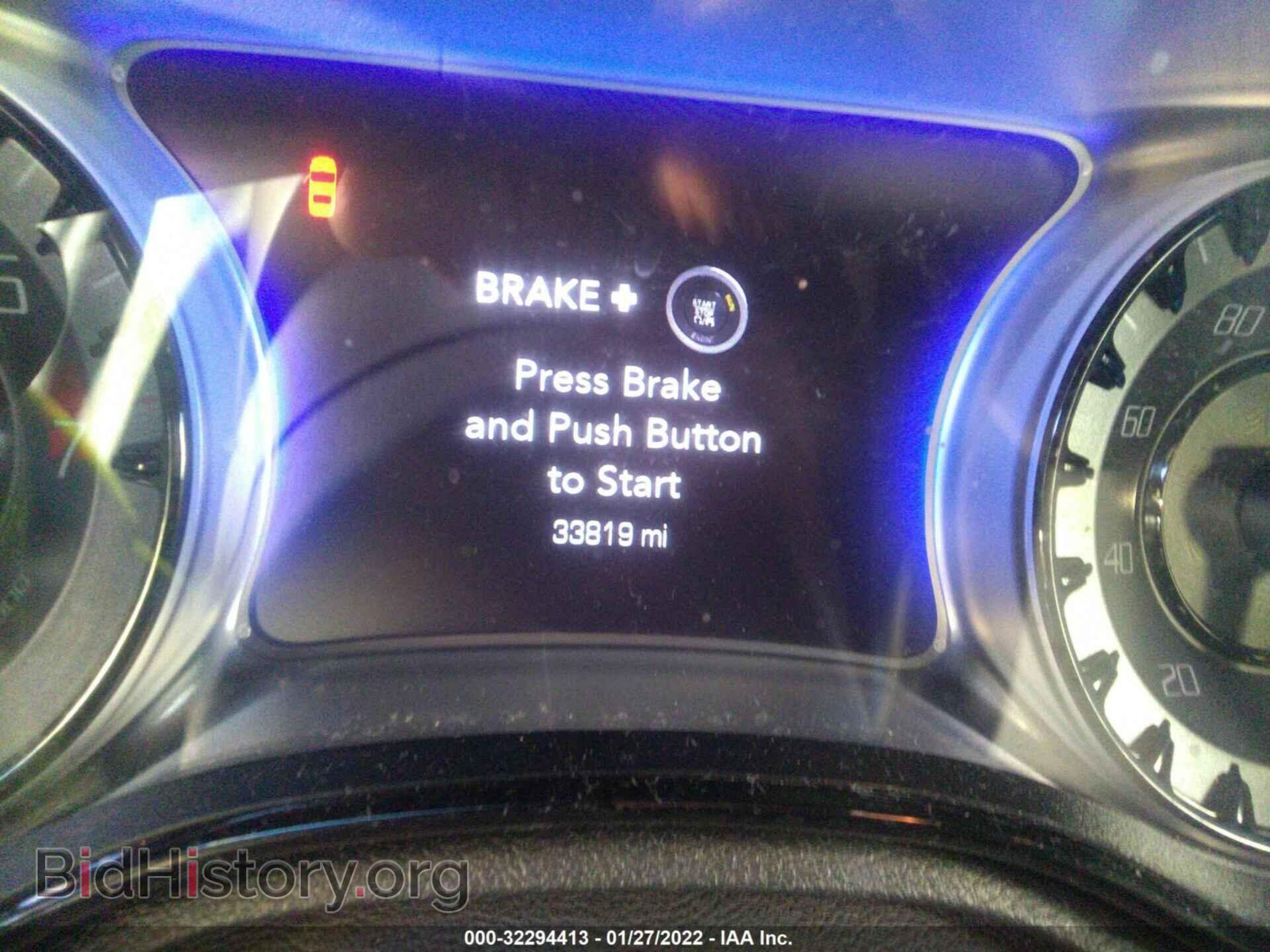 2019 CHRYSLER 300 - VIN: 2C3CCABG2KH516254 - Фото 7