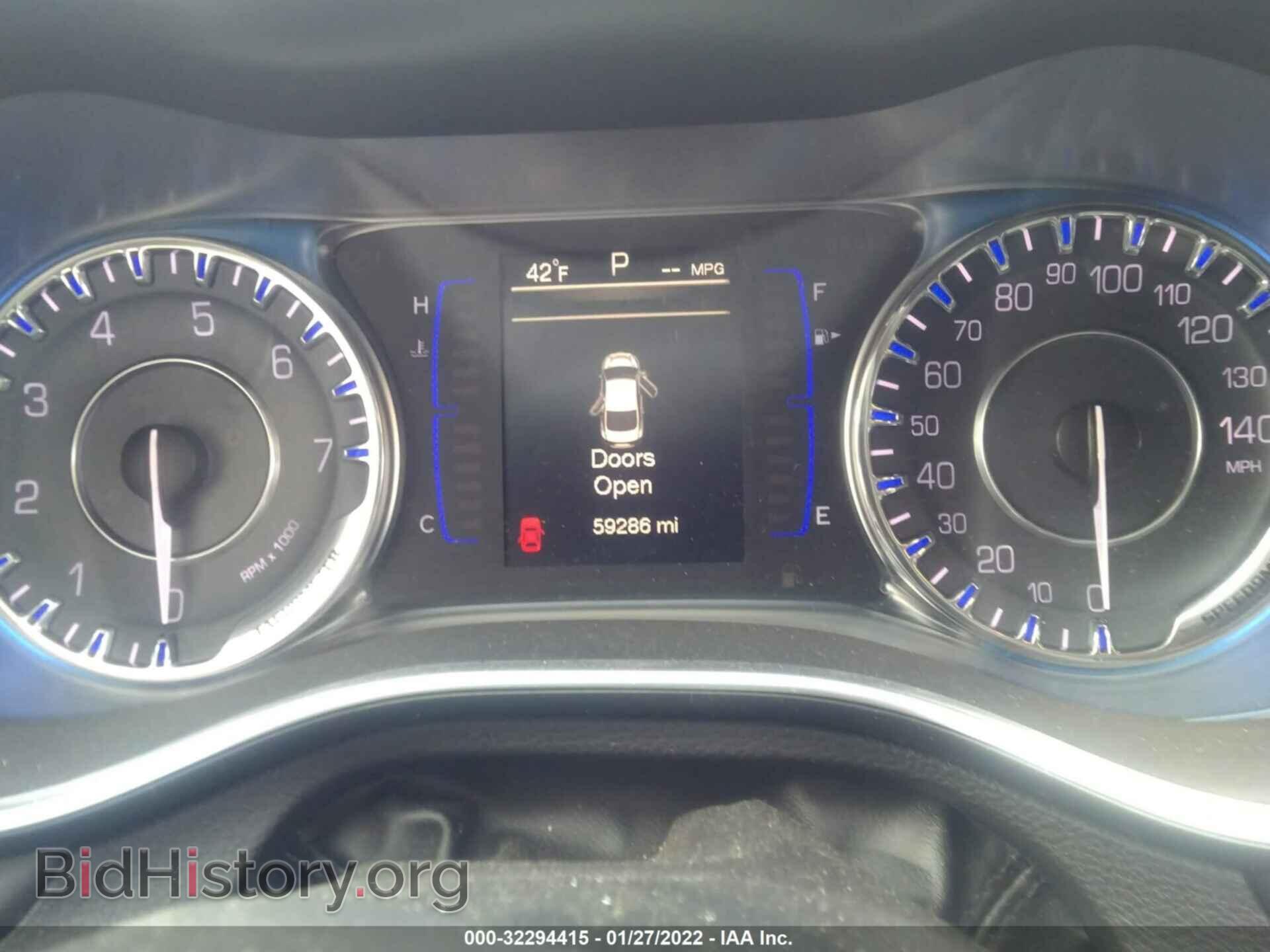2016 CHRYSLER 200 - VIN: 1C3CCCAB3GN169937 - Фото 7