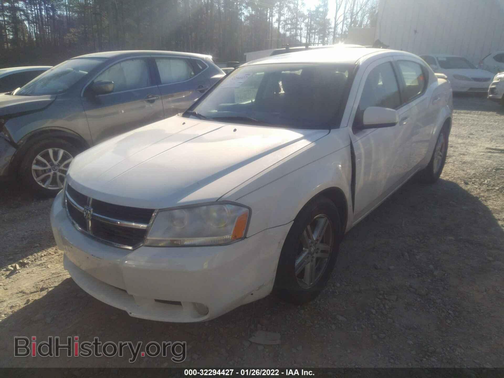 2010 DODGE AVENGER - VIN: 1B3CC5FB3AN216974 - Фото 2