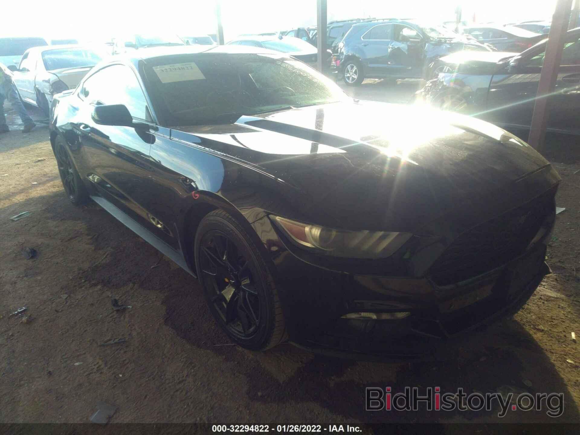 Photo 1FA6P8AM5F5337349 - FORD MUSTANG 2015