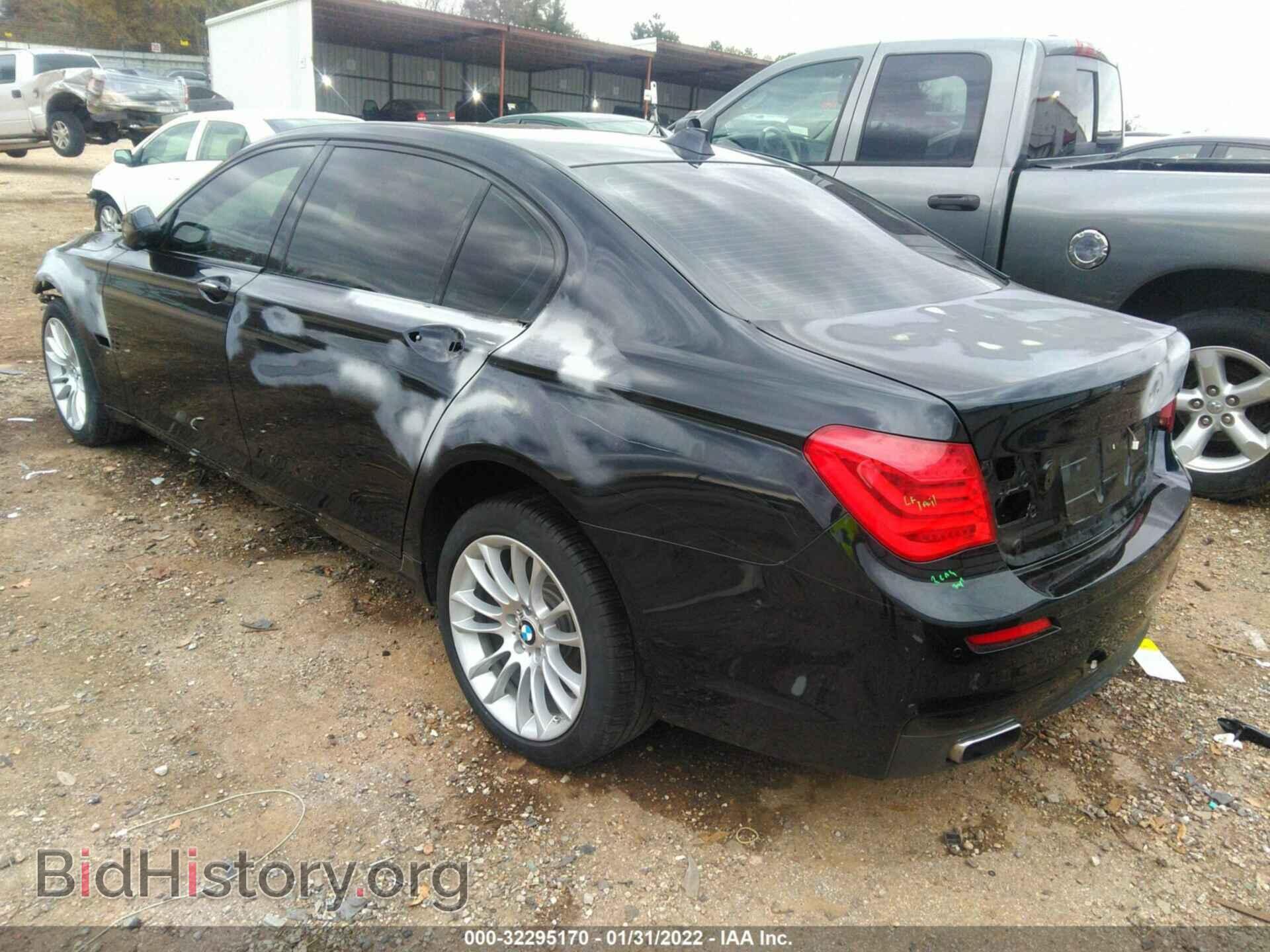 2012 BMW 7 SERIES - VIN: WBAKB8C50CC963229 - Фото 3