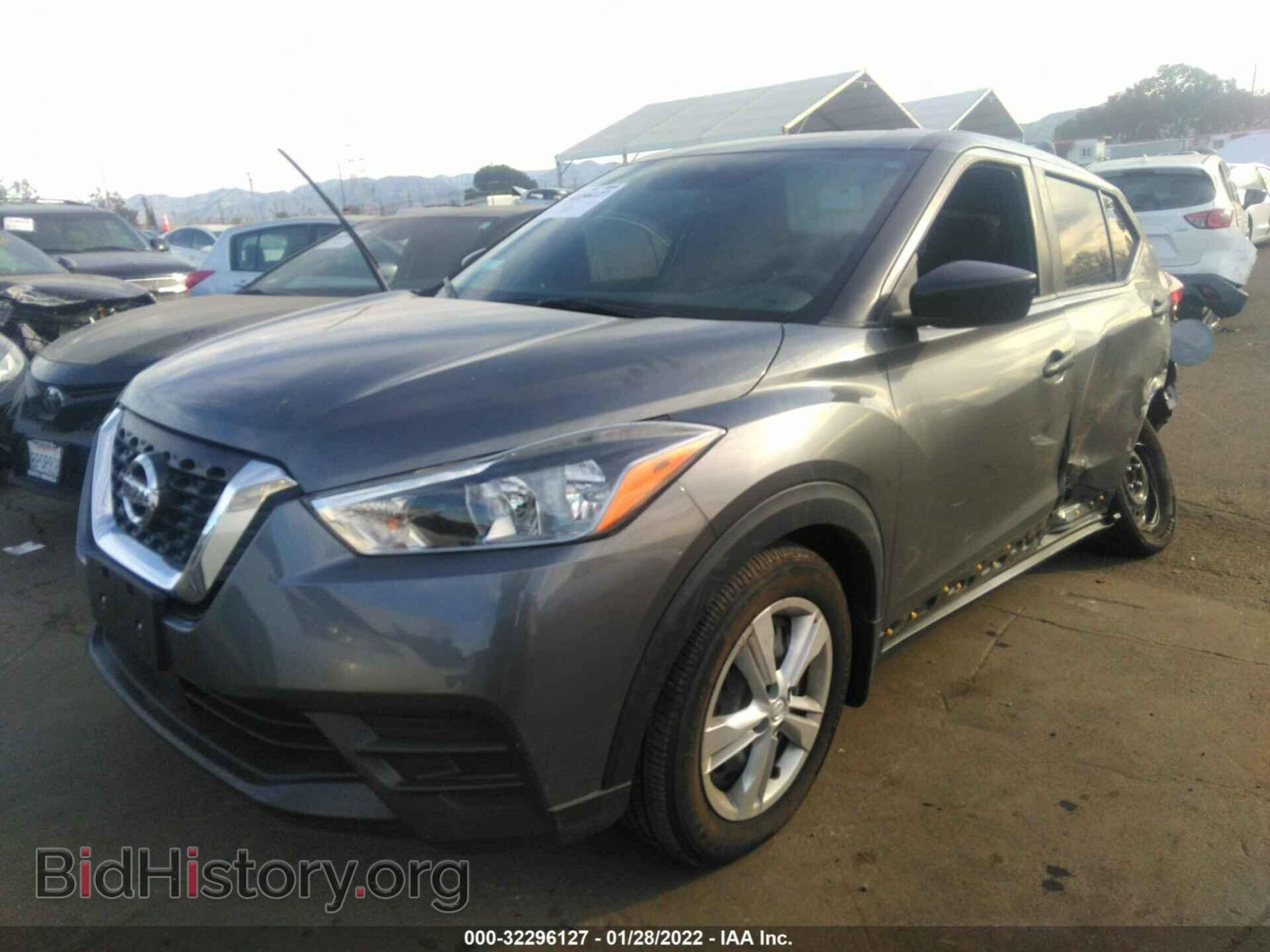 2020 NISSAN KICKS - VIN: 3N1CP5BV7LL506577 - Фото 2