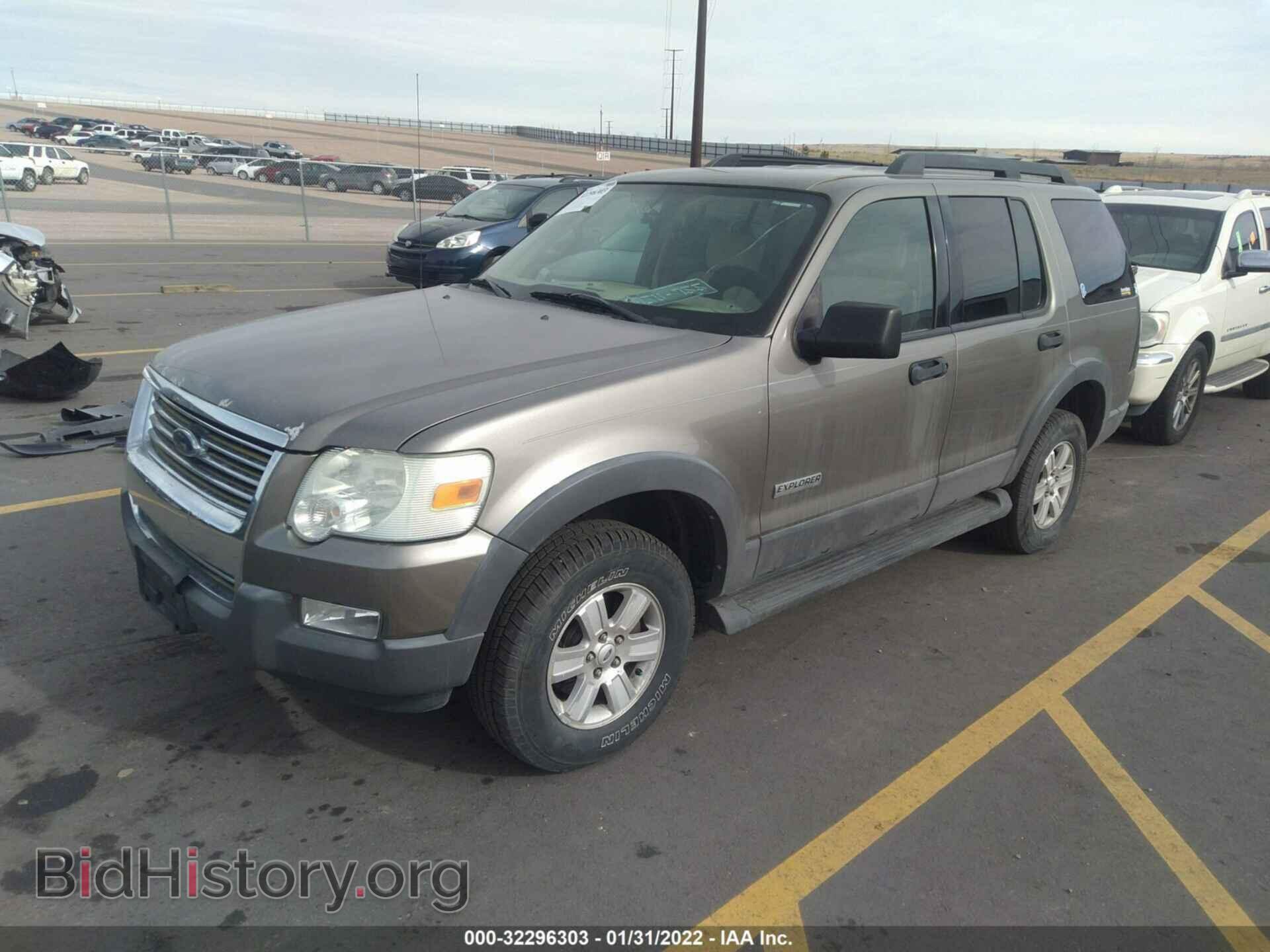 2006 FORD EXPLORER - VIN: 1FMEU73E06ZA15530 - Фото 2