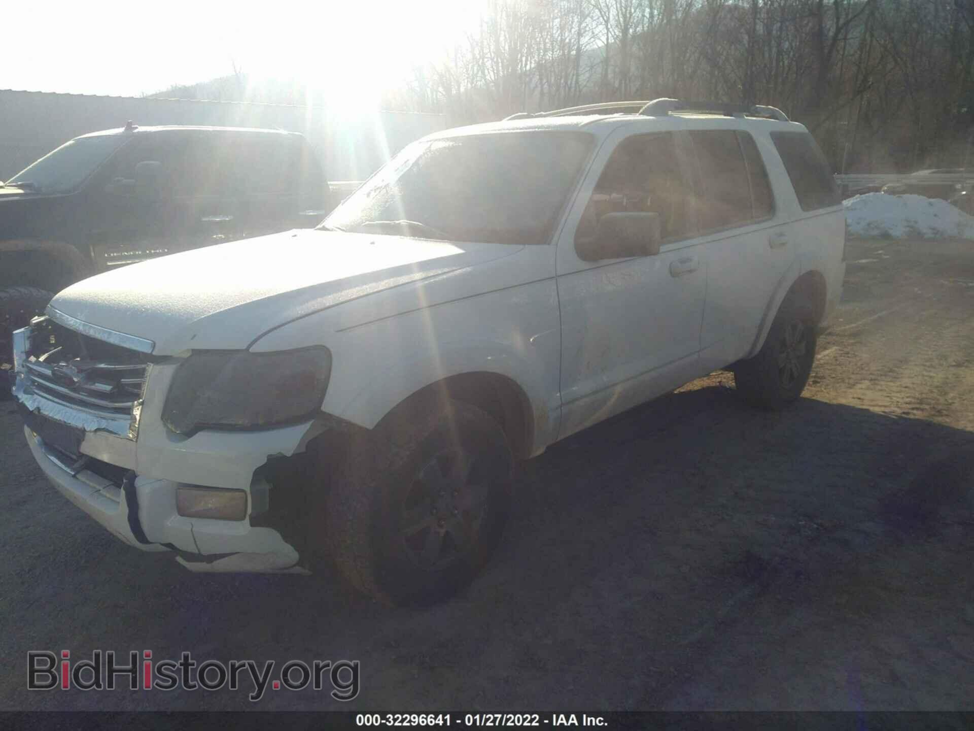 2010 FORD EXPLORER - VIN: 1FMEU7DE0AUA64232 - Photo 2