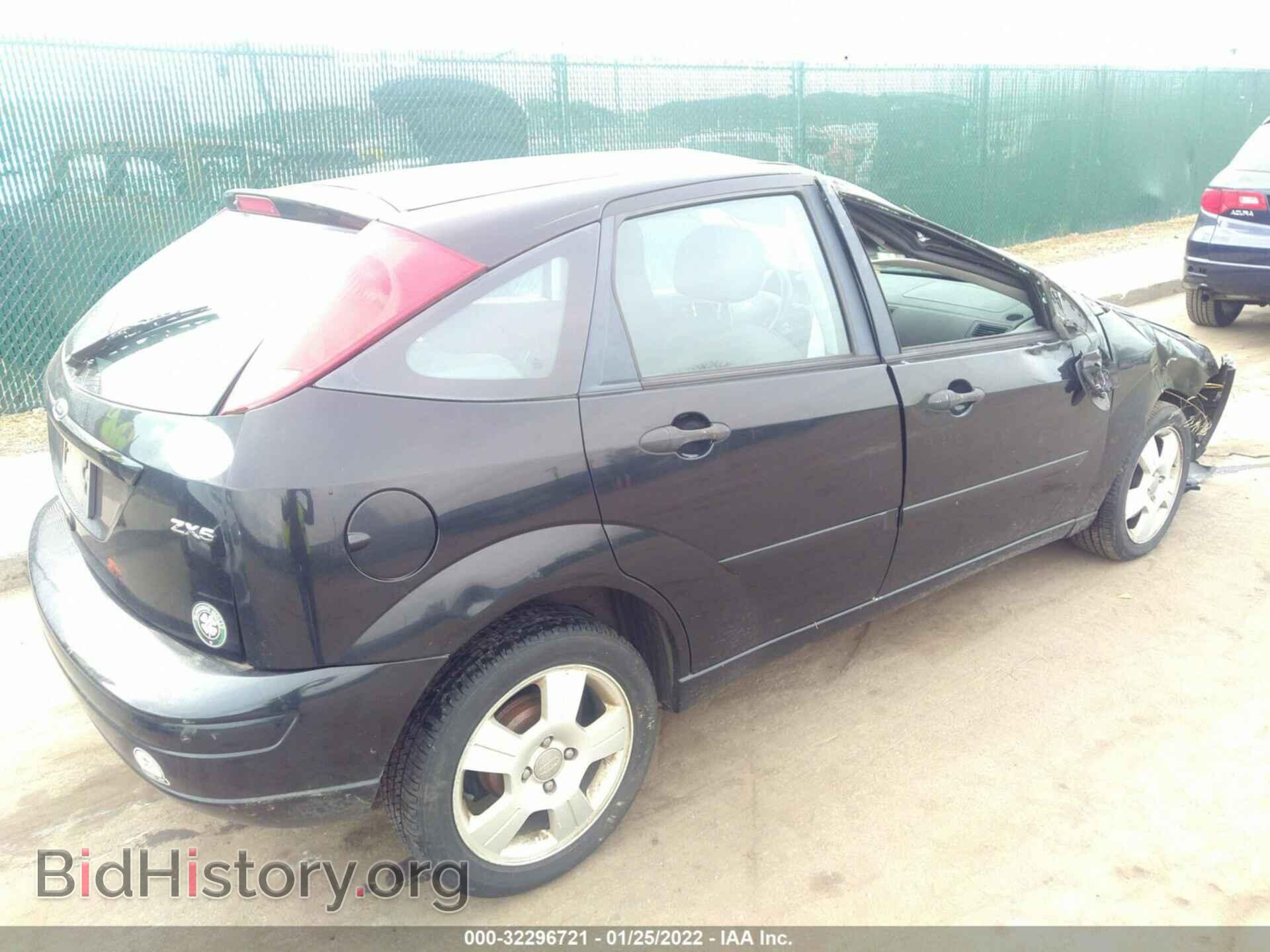2006 FORD FOCUS - VIN: 1FAHP37N66W183918 - Фото 4