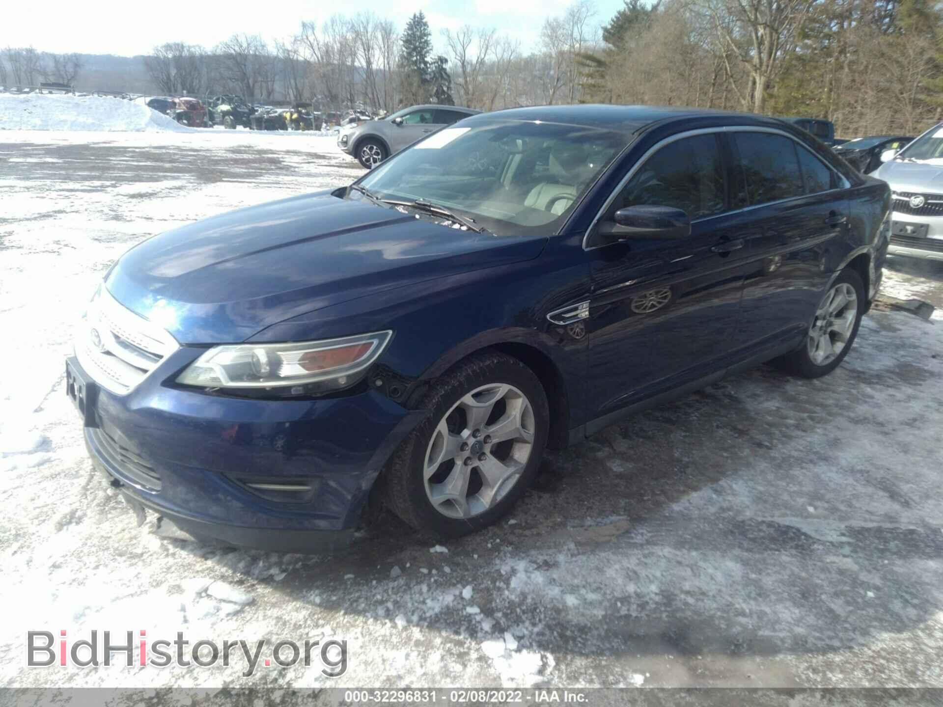 2011 FORD TAURUS - VIN: 1FAHP2EW4BG131035 - Photo 2