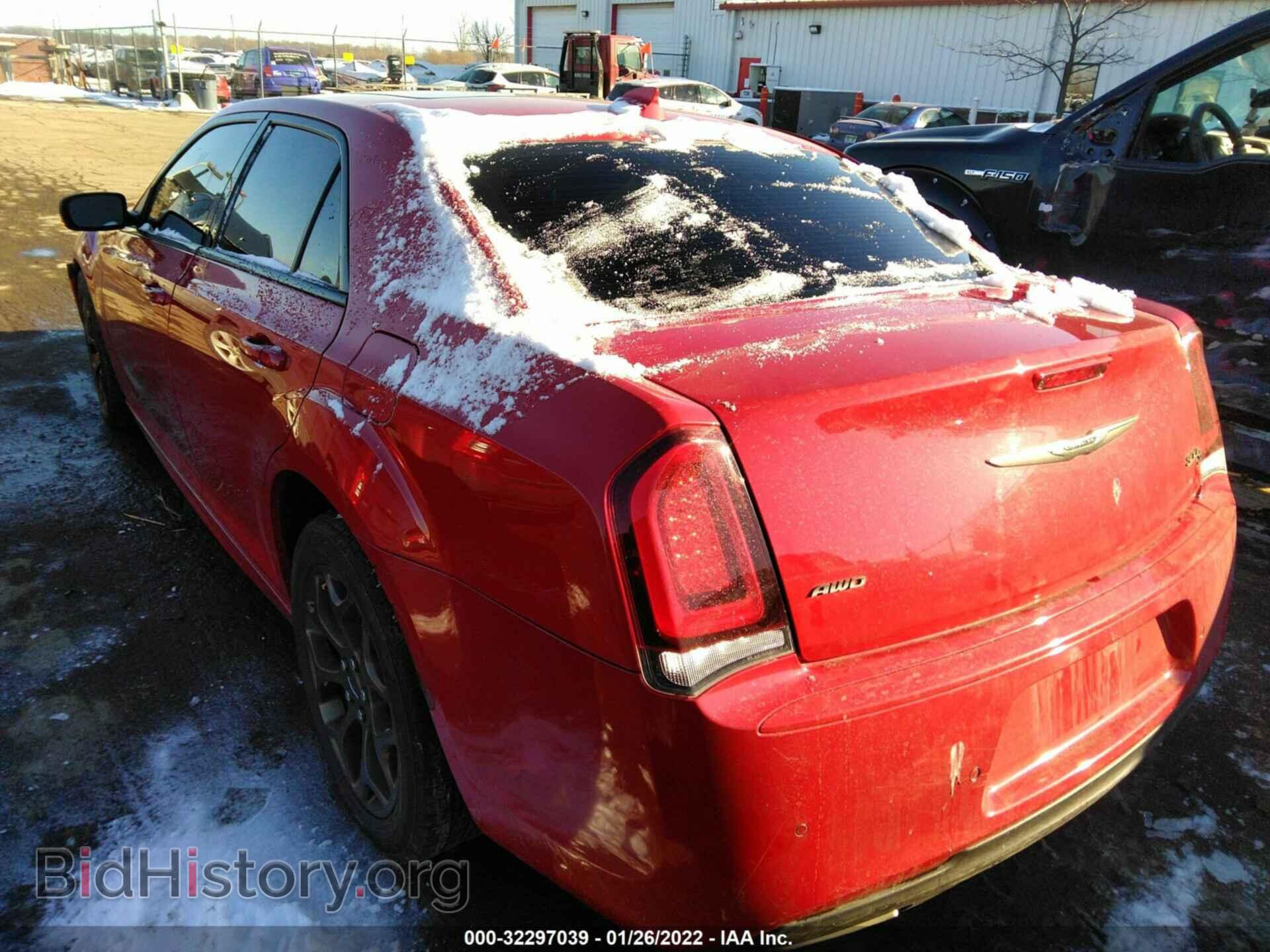 2017 CHRYSLER 300 - VIN: 2C3CCAGGXHH610481 - Фото 3