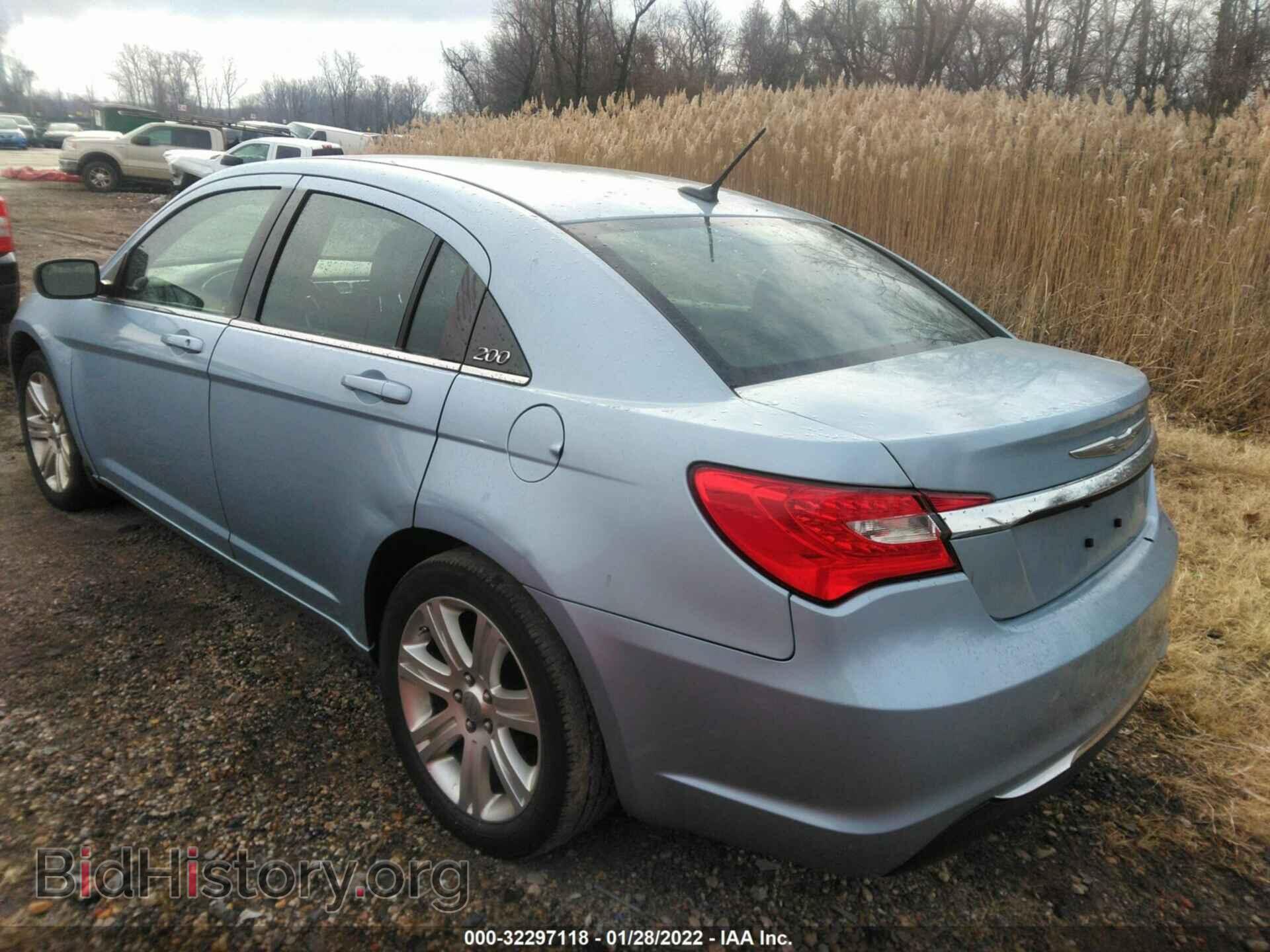 2013 CHRYSLER 200 - VIN: 1C3CCBBB3DN543290 - Фото 3