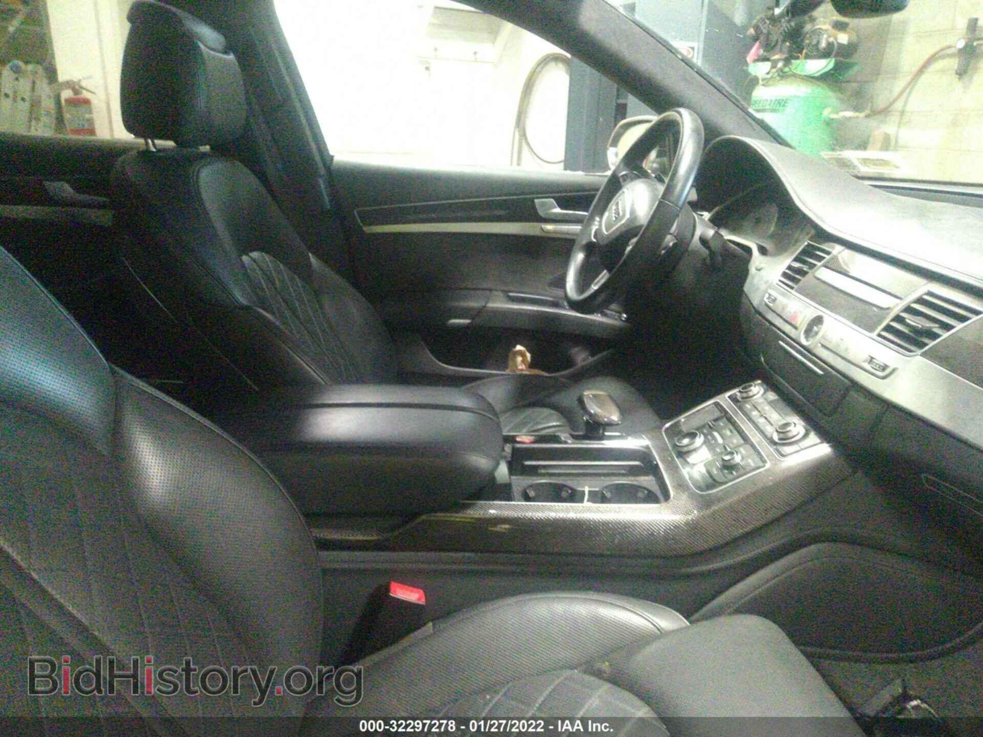2014 AUDI S8 - VIN: WAUD2AFD4EN004412 - Фото 4