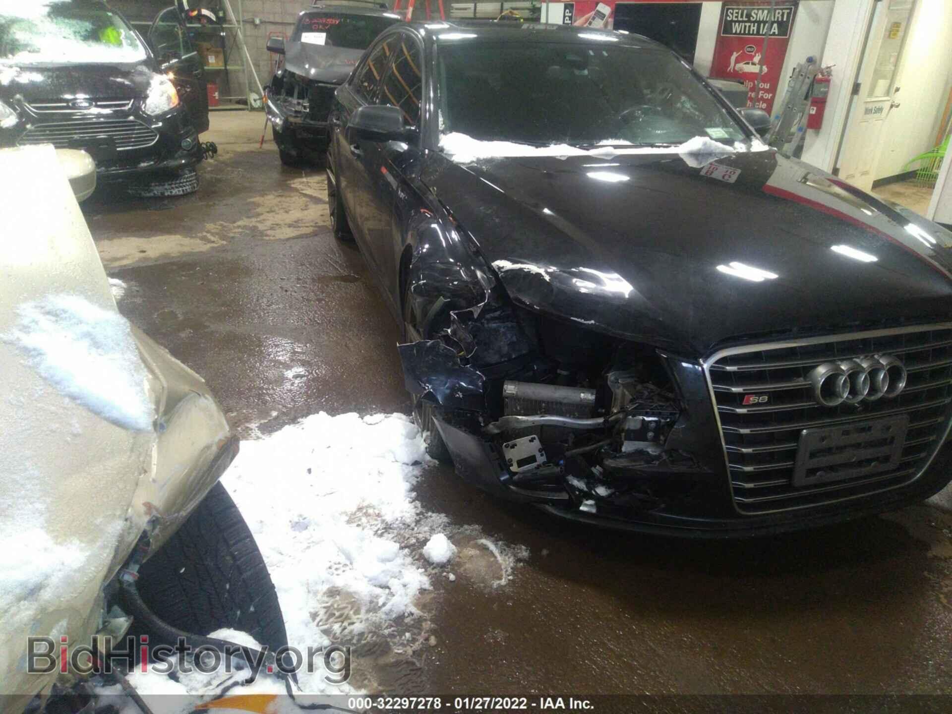 2014 AUDI S8 - VIN: WAUD2AFD4EN004412 - Фото 5