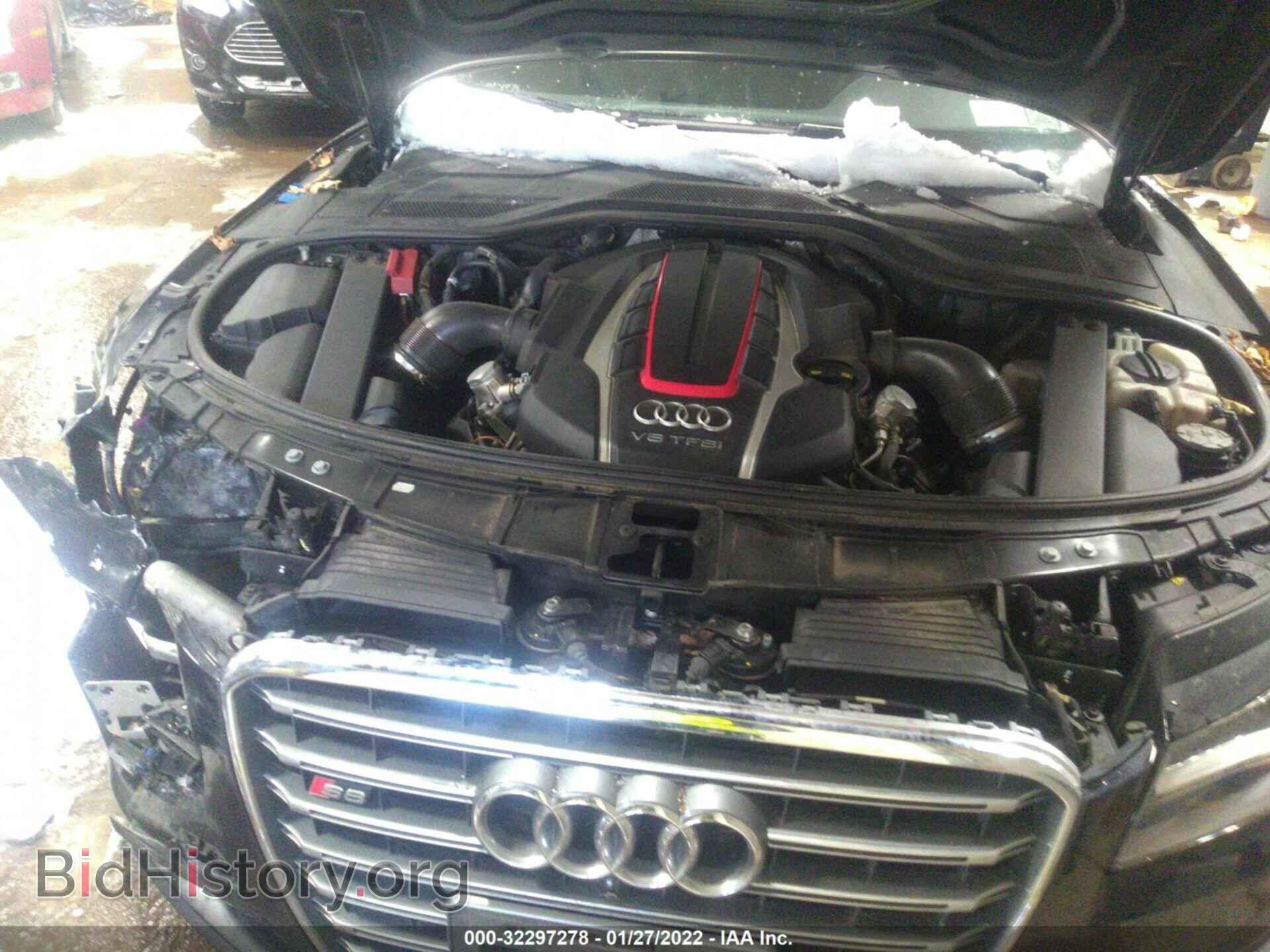 2014 AUDI S8 - VIN: WAUD2AFD4EN004412 - Фото 9