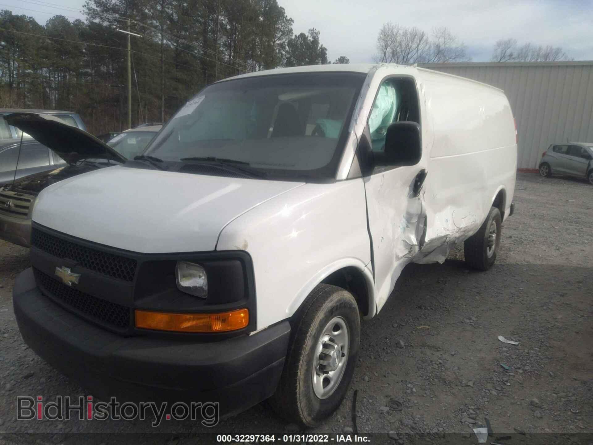 2016 CHEVROLET EXPRESS CARGO VAN - VIN: 1GCWGAFF7G1163174 - Фото 2