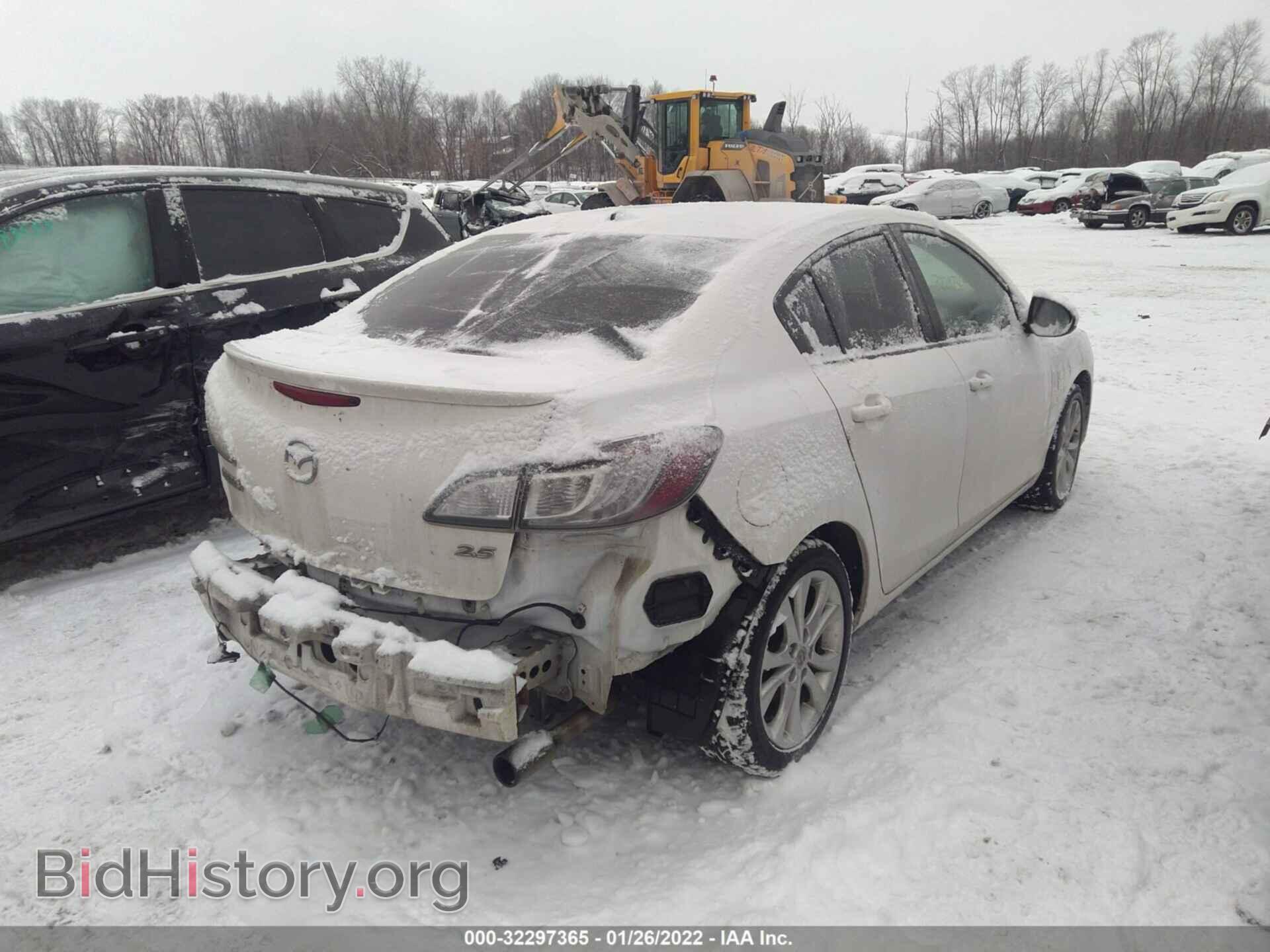 2011 MAZDA MAZDA3 - VIN: JM1BL1W56B1383416 - Фото 4