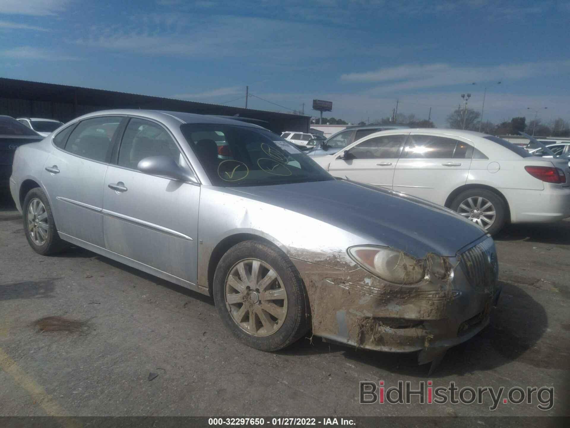 Photo 2G4WD582891246244 - BUICK LACROSSE 2009