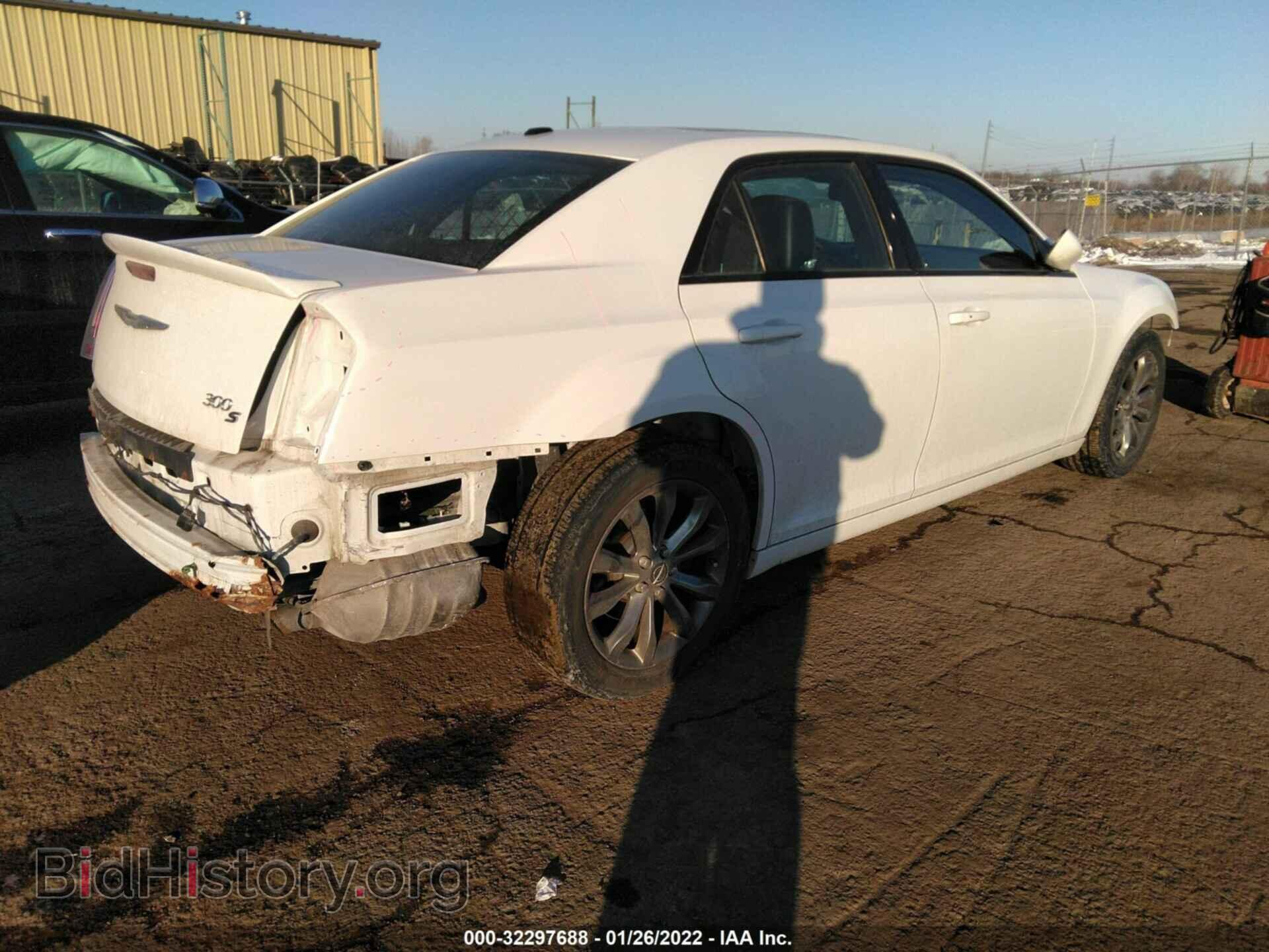 2014 CHRYSLER 300 - VIN: 2C3CCAGG7EH384590 - Фото 4