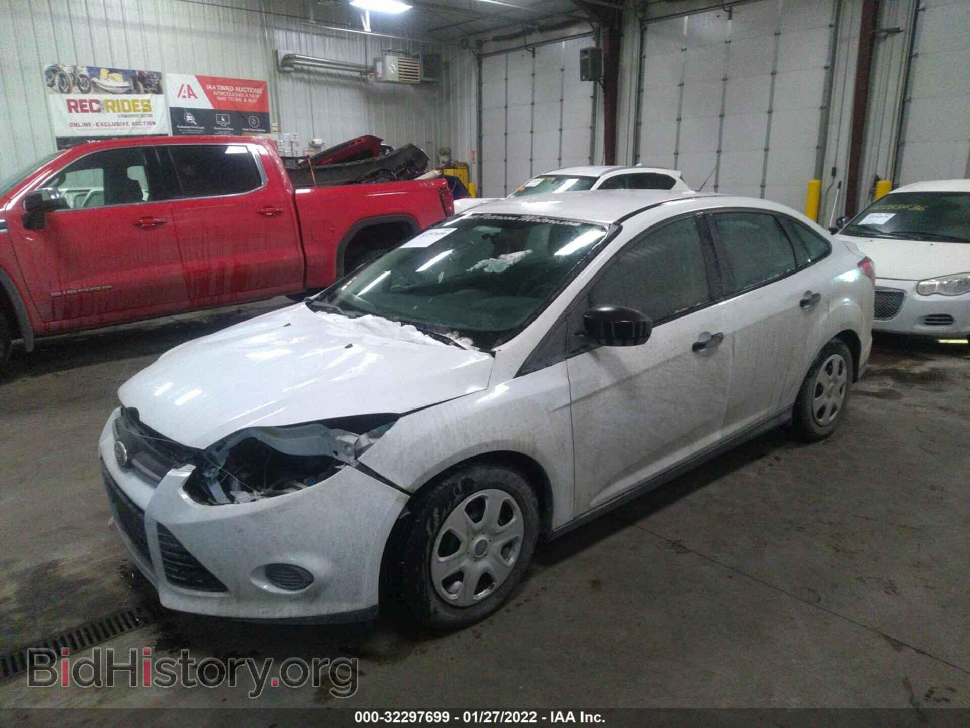 2014 FORD FOCUS - VIN: 1FADP3E27EL373525 - Фото 2