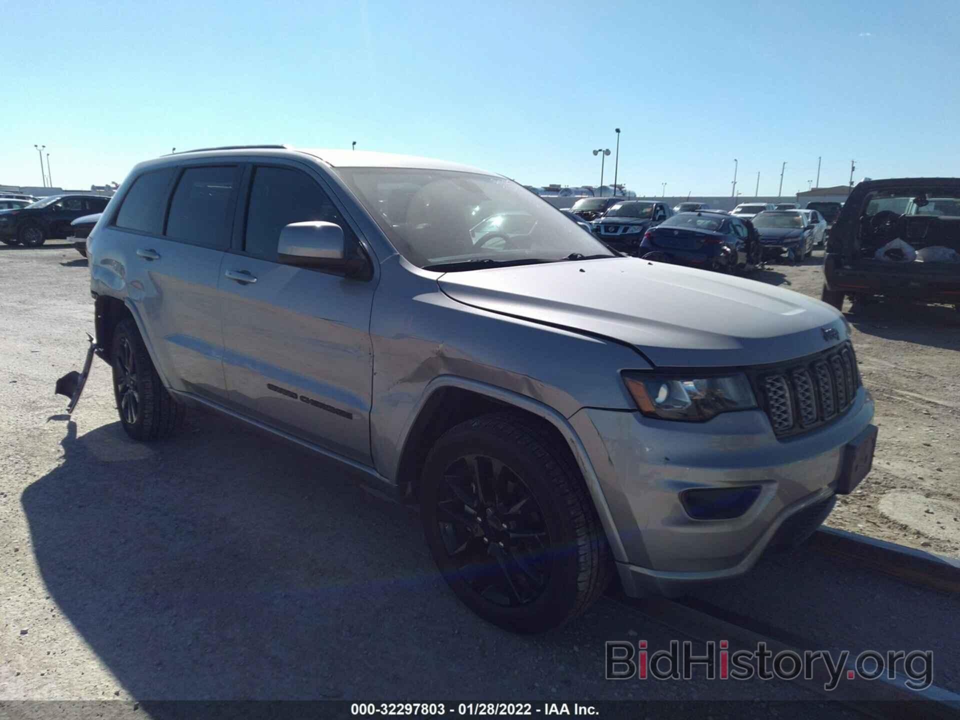 Фотография 1C4RJEAG8JC223478 - JEEP GRAND CHEROKEE 2018