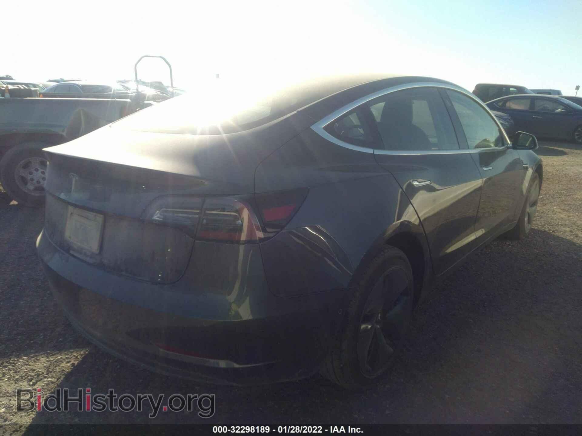 2019 TESLA MODEL 3 - VIN: 5YJ3E1EA4KF411203 - Фото 4