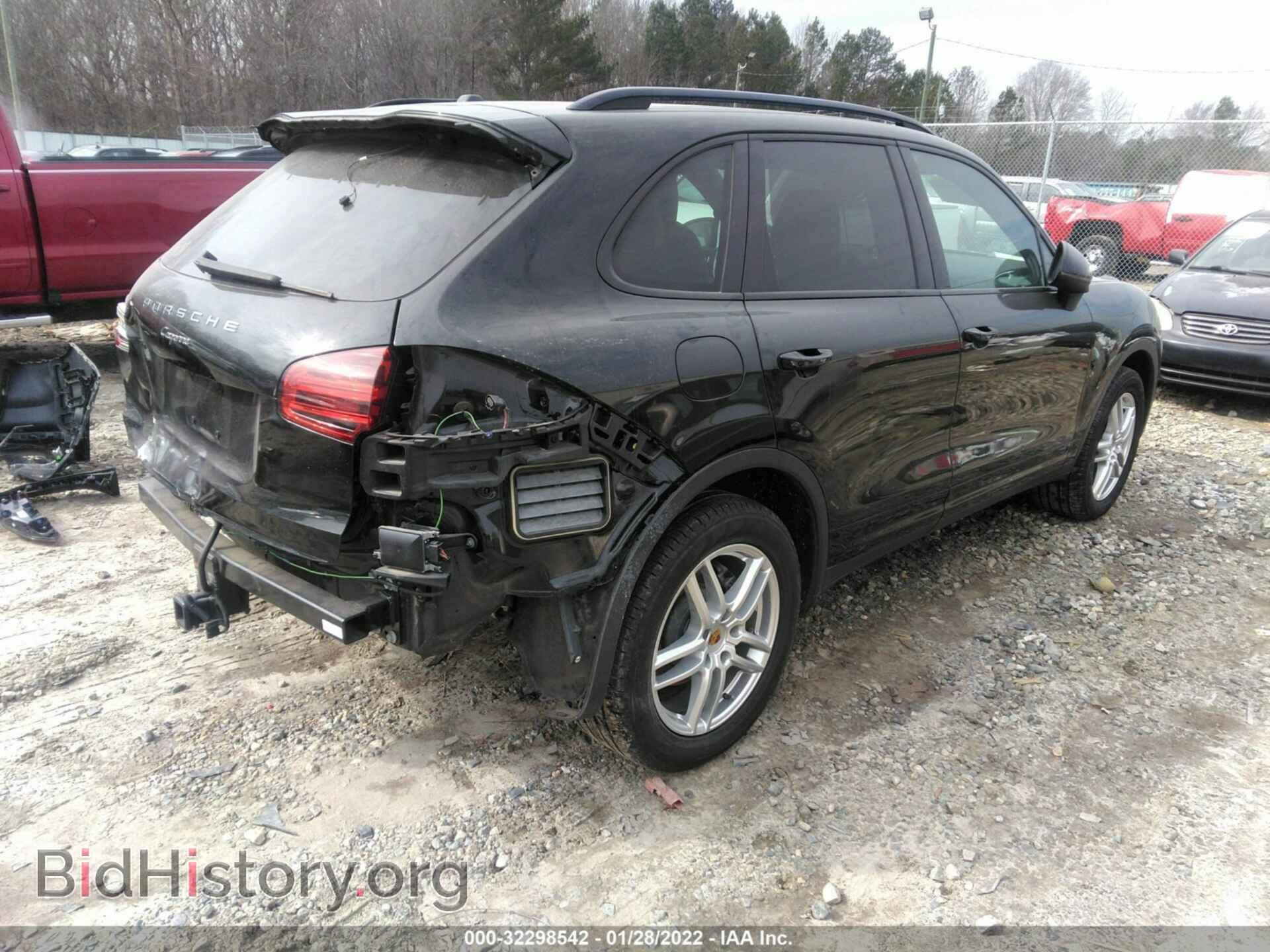 2016 PORSCHE CAYENNE - VIN: WP1AA2A25GLA00872 - Фото 4